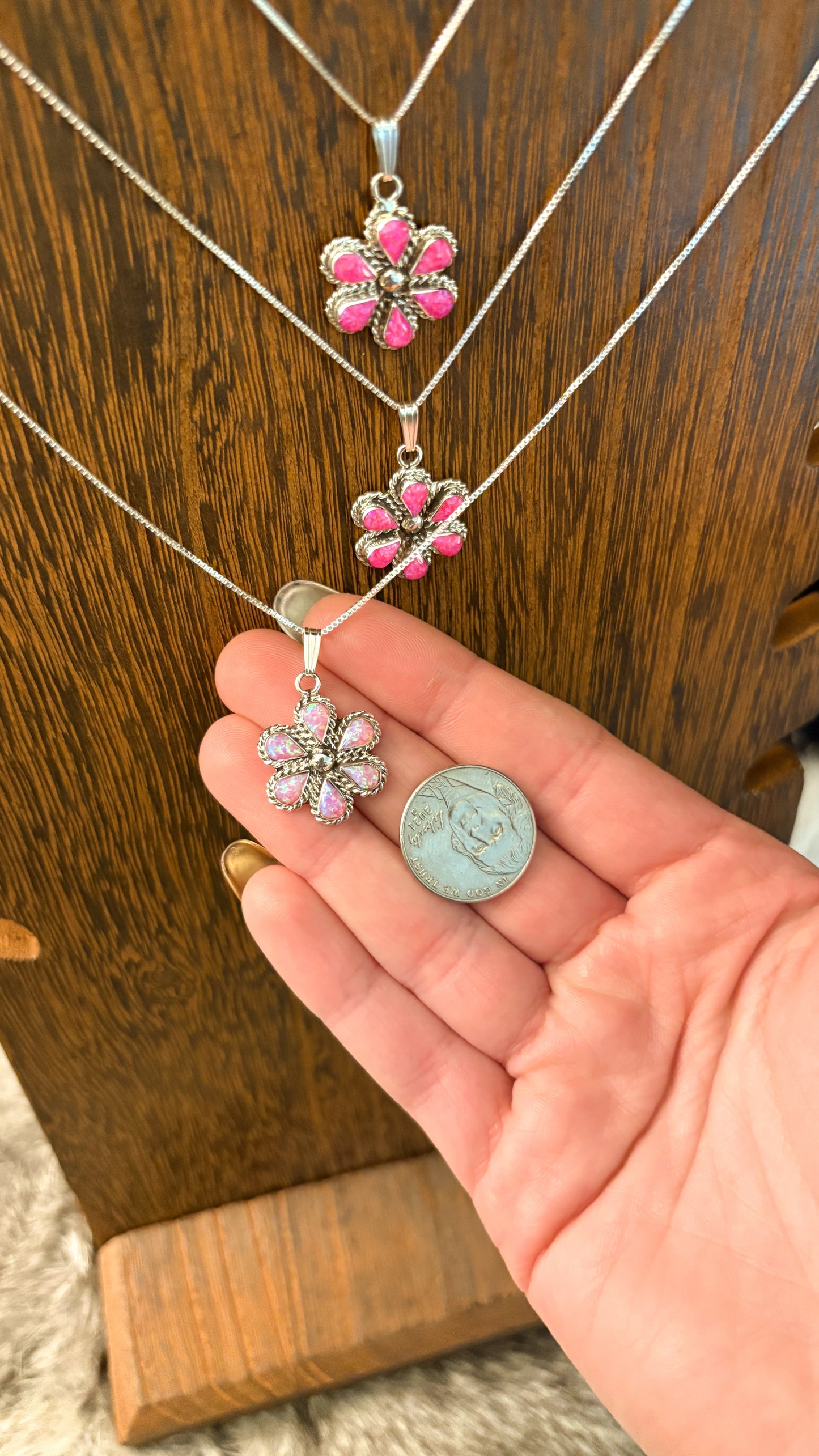 ZUNI OPAL FLOWER NECKLACE