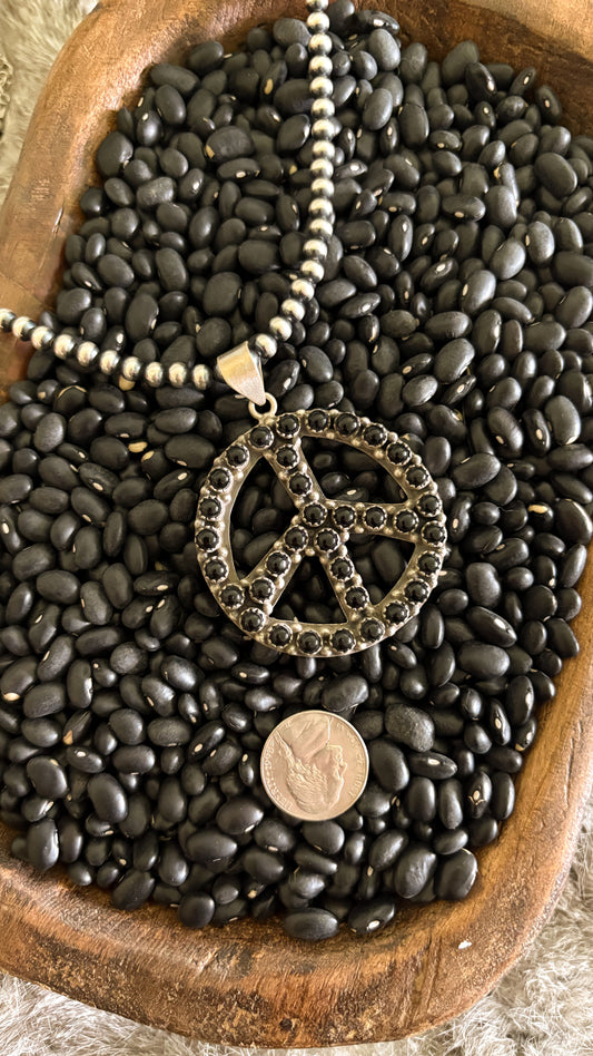 BLACK ONYX PEACE SIGN PENDANT