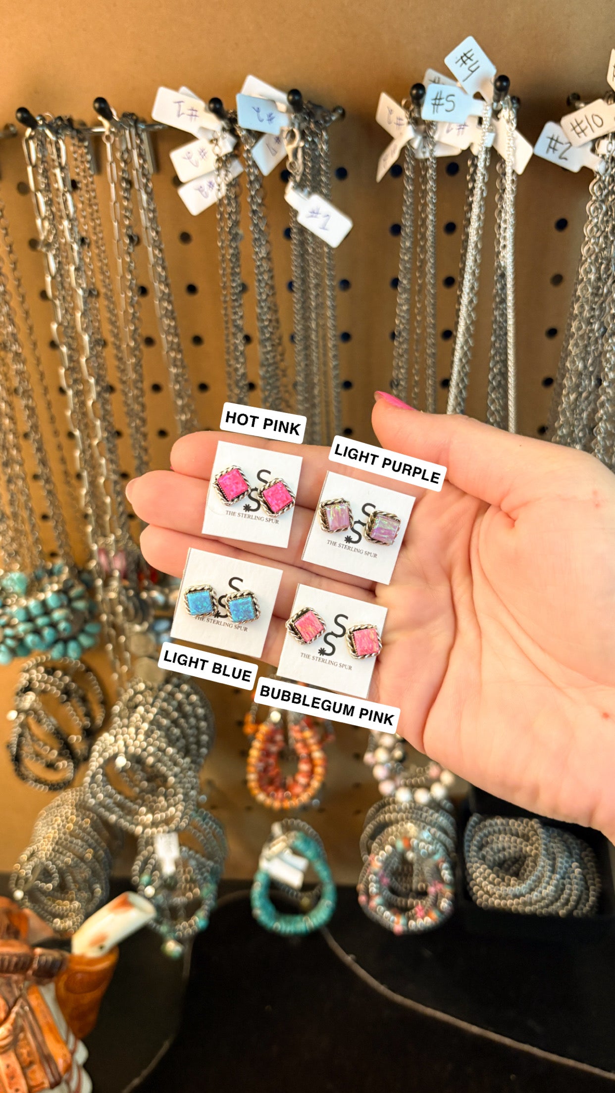 SQUARE OPAL STUD EARRINGS W ROPE DETAIL