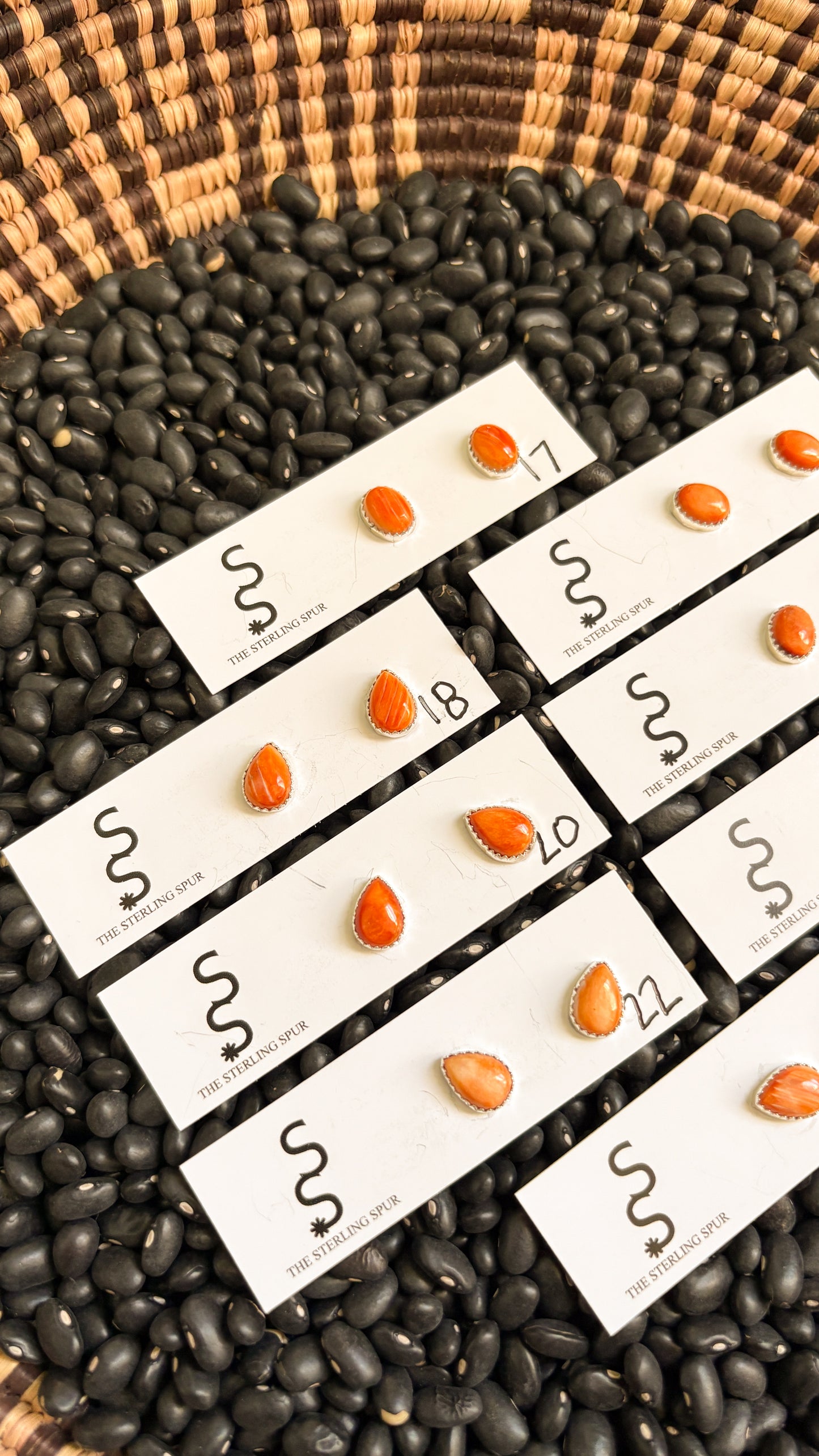 ORANGE SPINY OYSTER STUD EARRINGS