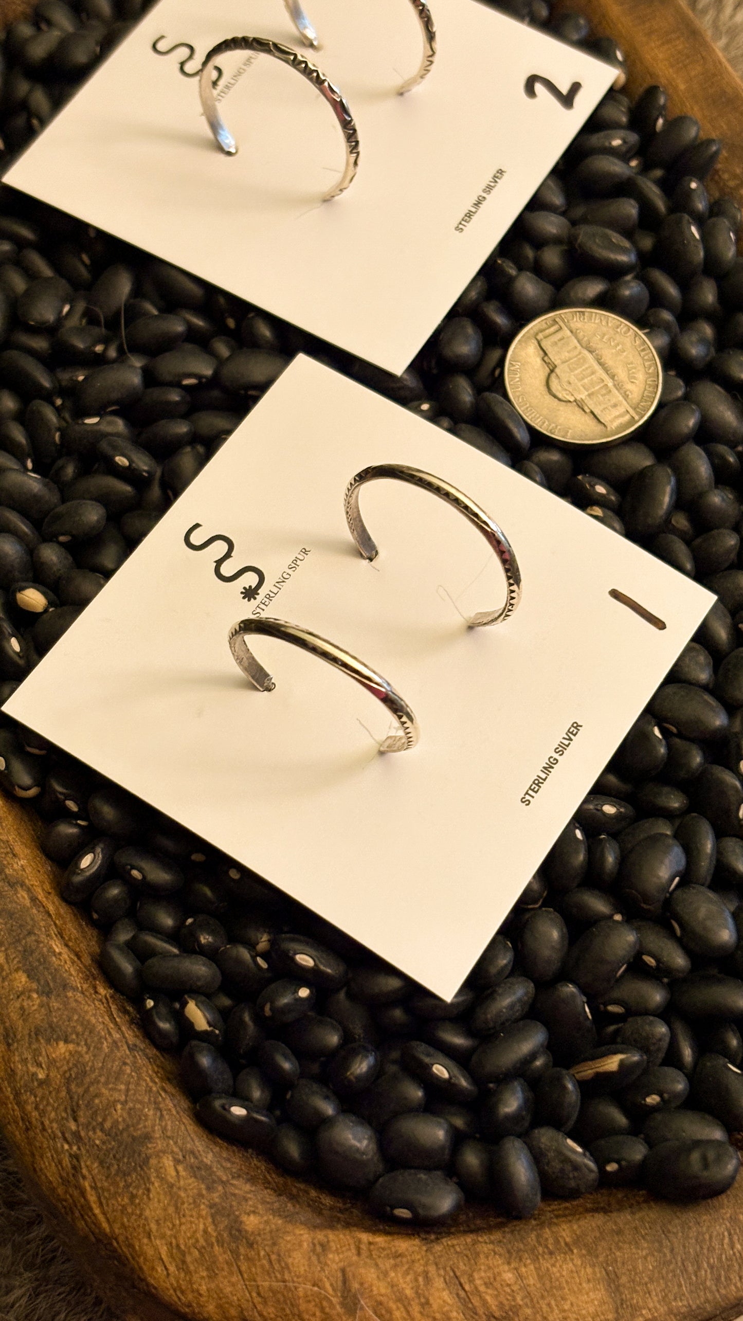 THIN STAMPED HOOPS