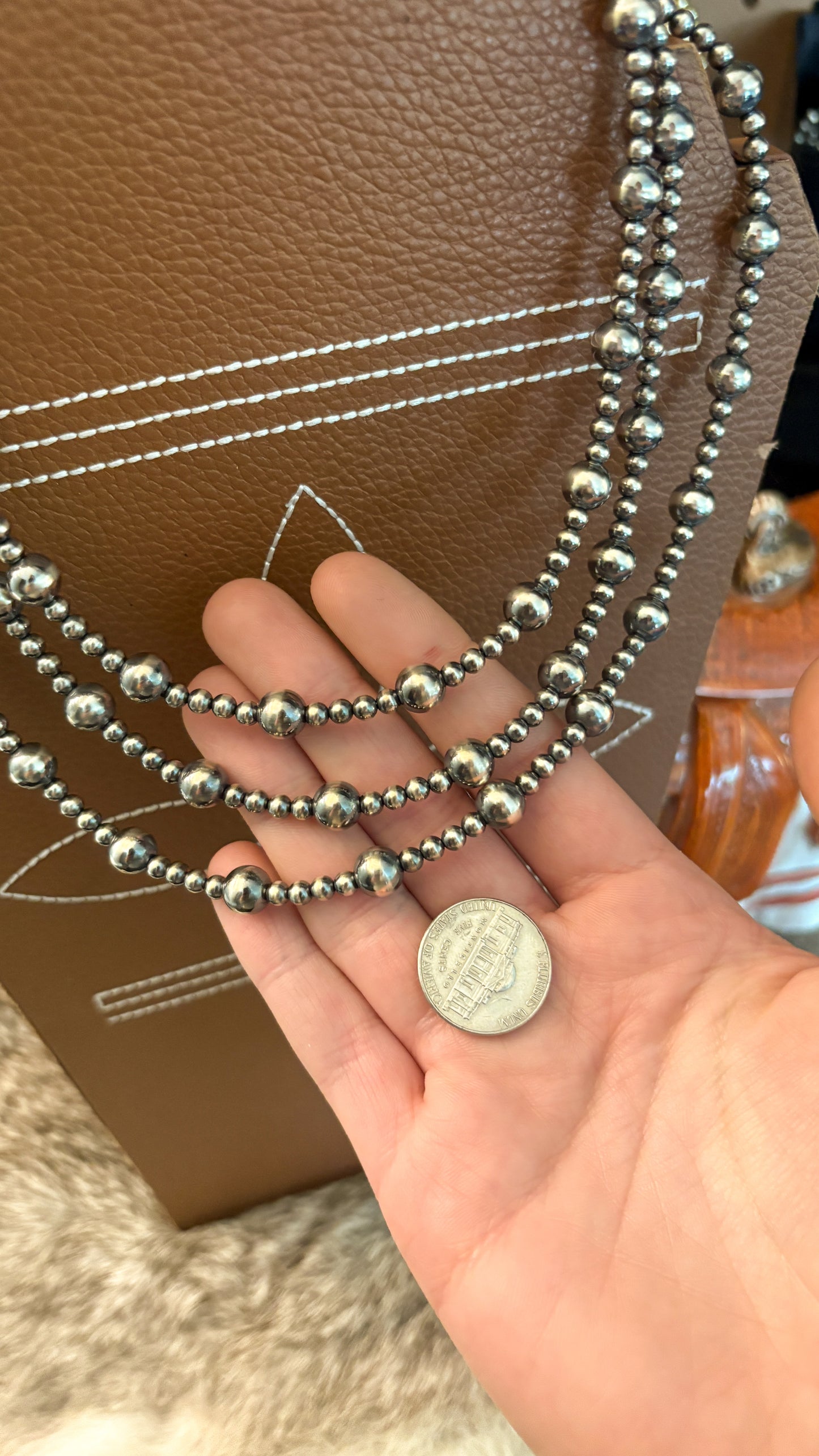 THE LIZZY NECKLACE