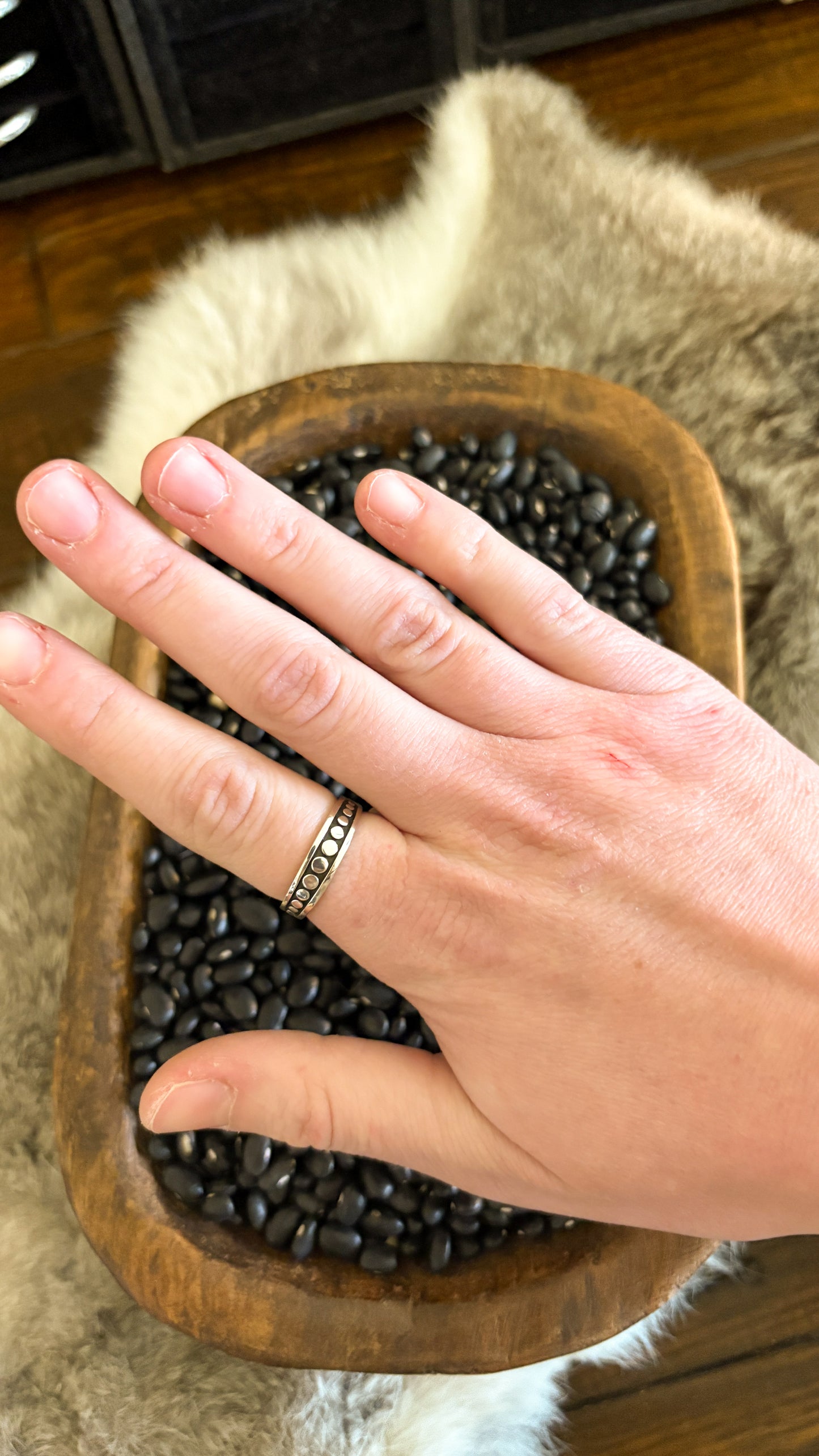 STERLING SILVER DOT BAND STACKER RING