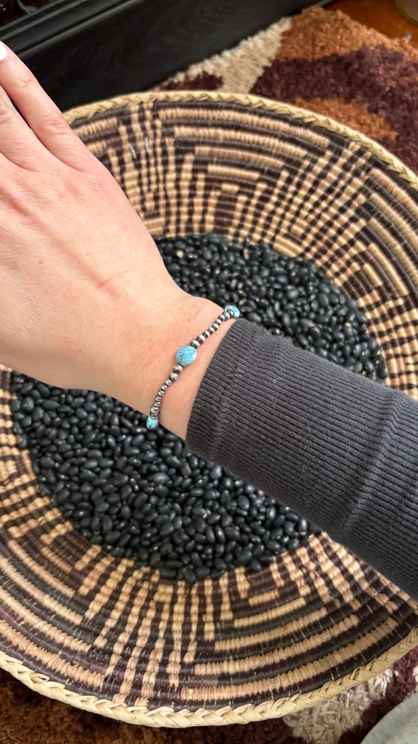STERLING SILVER PEARL STRETCH BRACELET W GOLDEN HILLS TURQUOISE BEADS