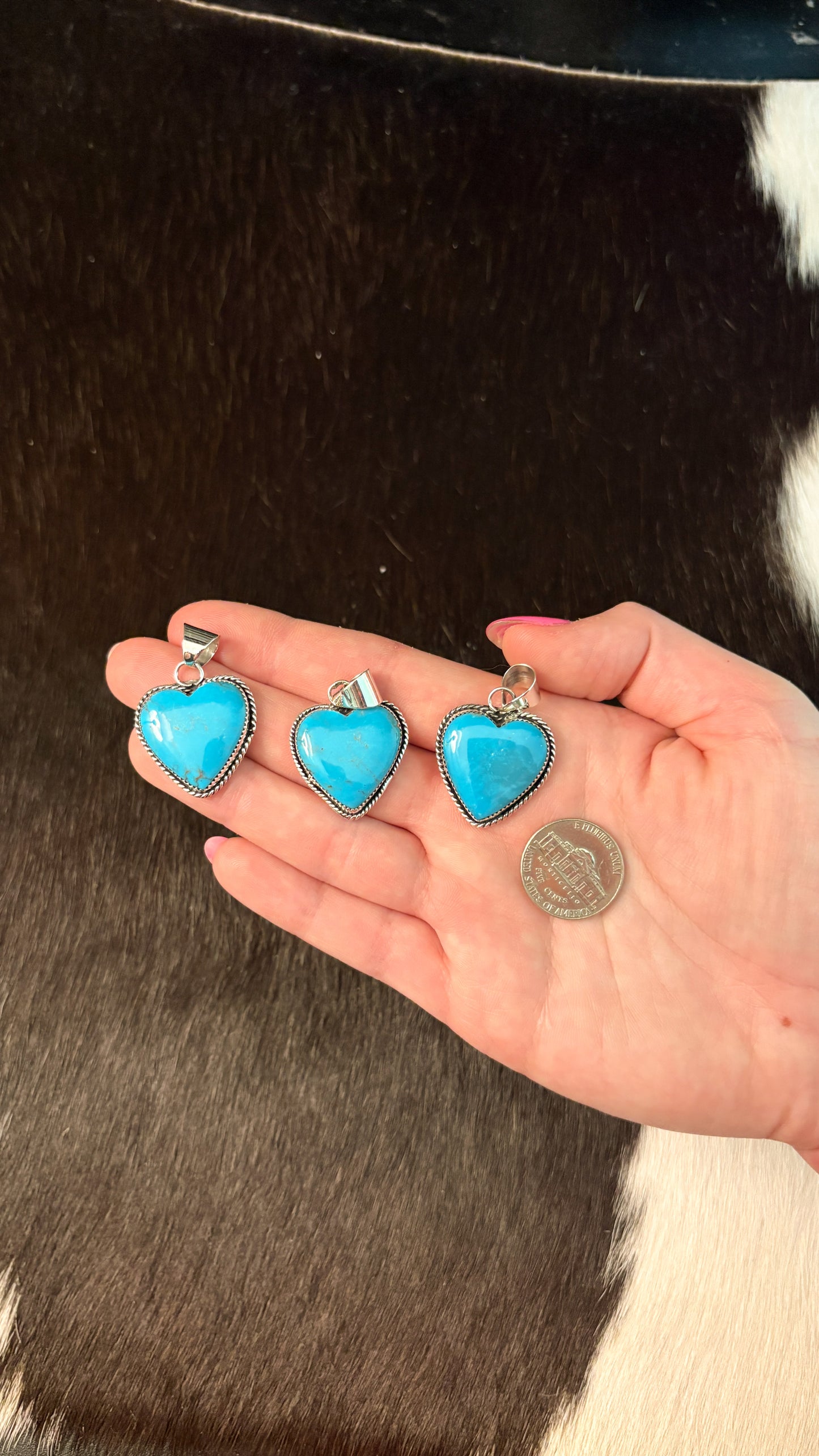 KINGMAN TURQUOISE HEART PENDANT
