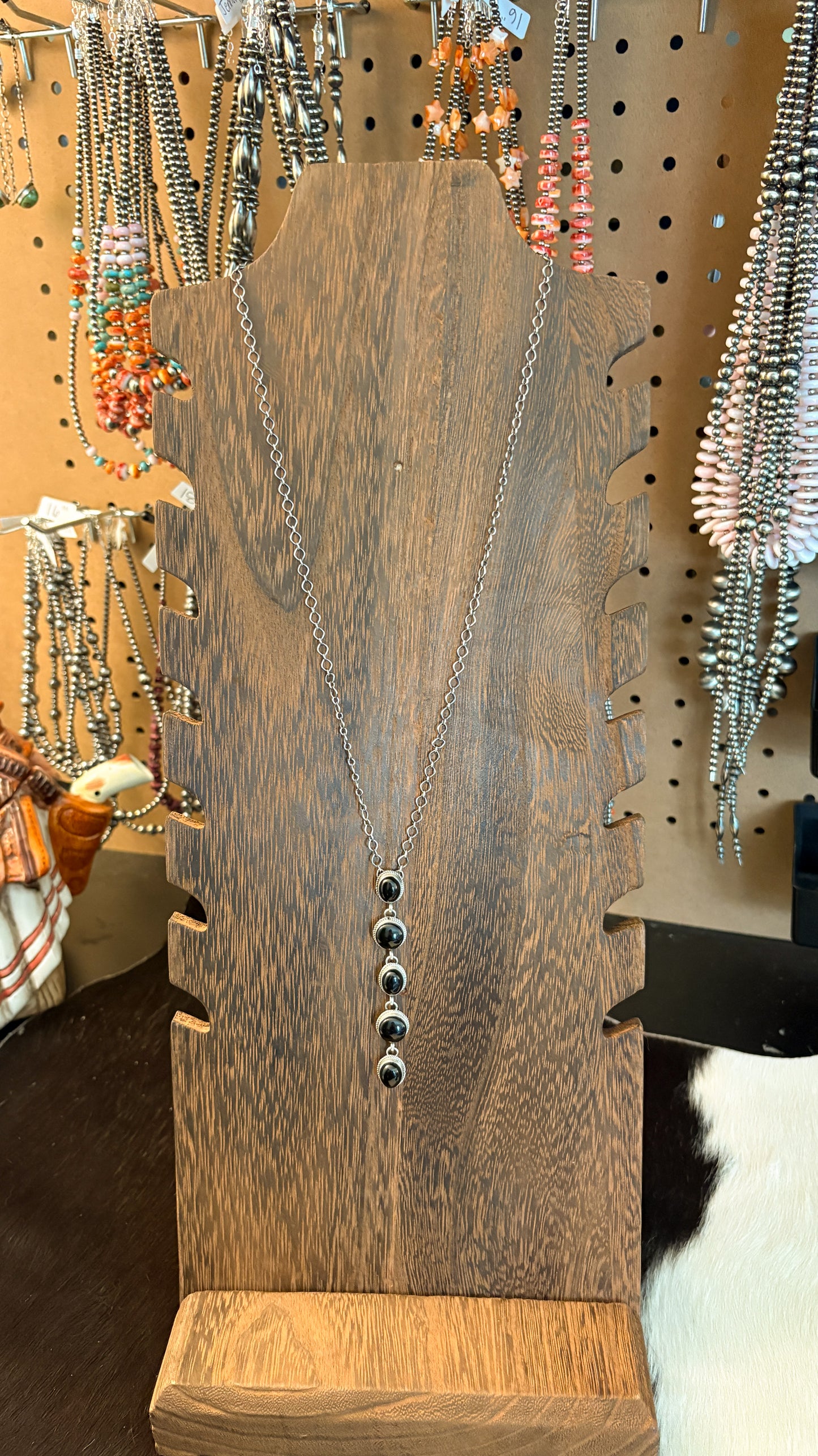 BLACK ONYX LARIAT