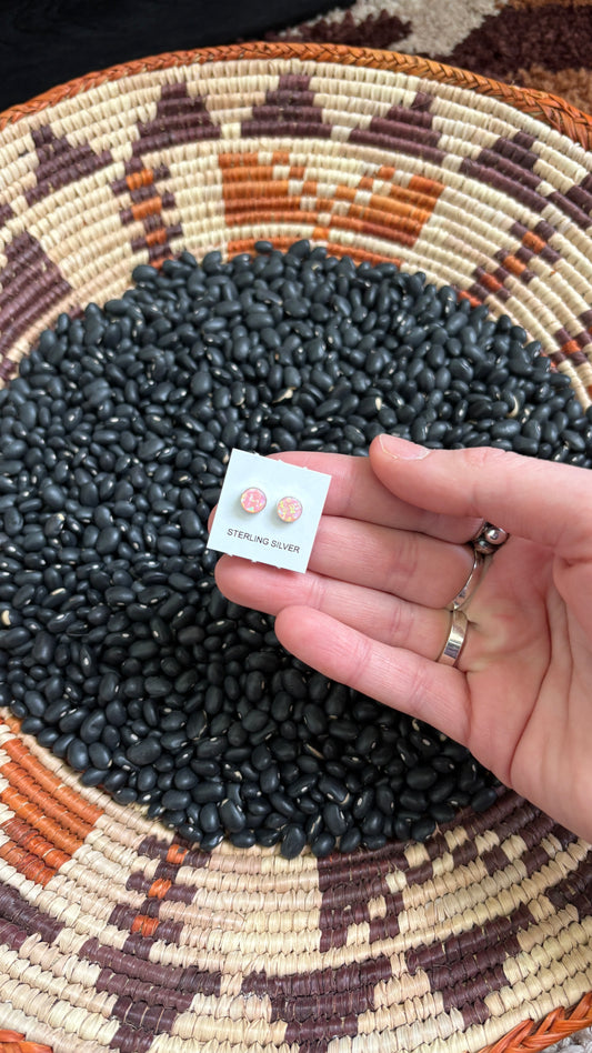 6MM LIGHT PINK OPAL STUDS