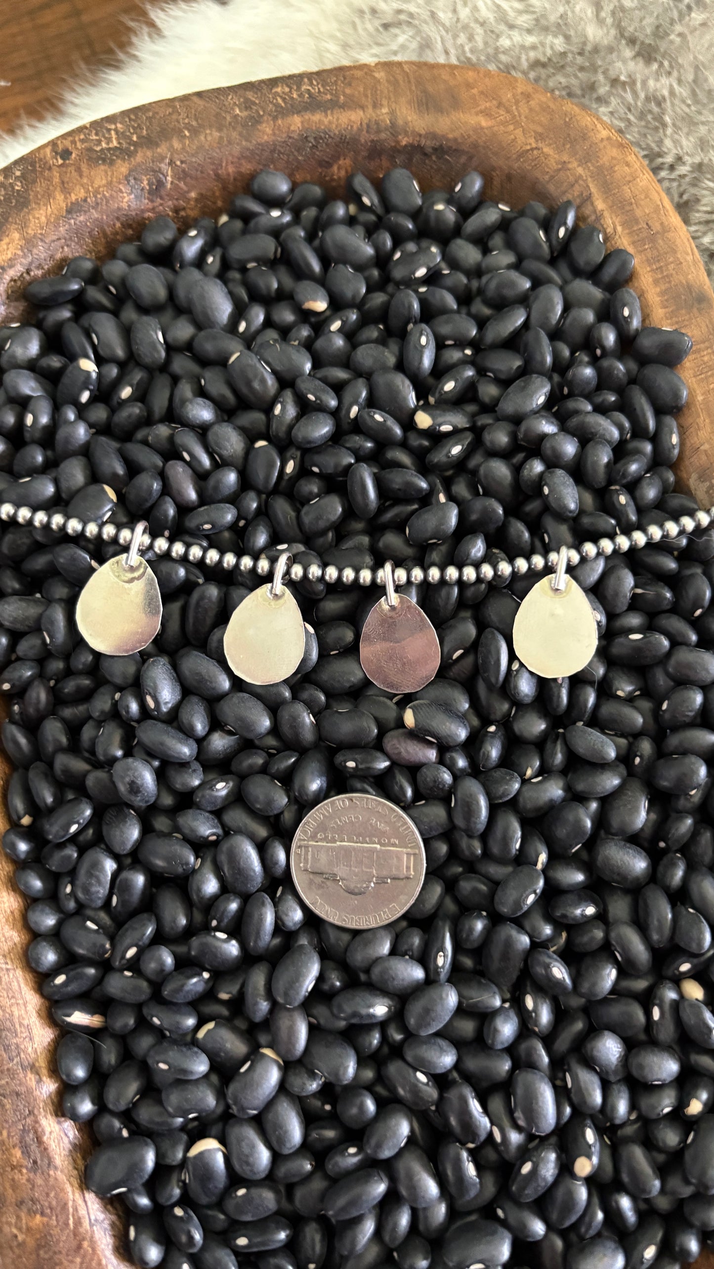 TURQUOISE MEDIUM BEAR PAW PENDANT