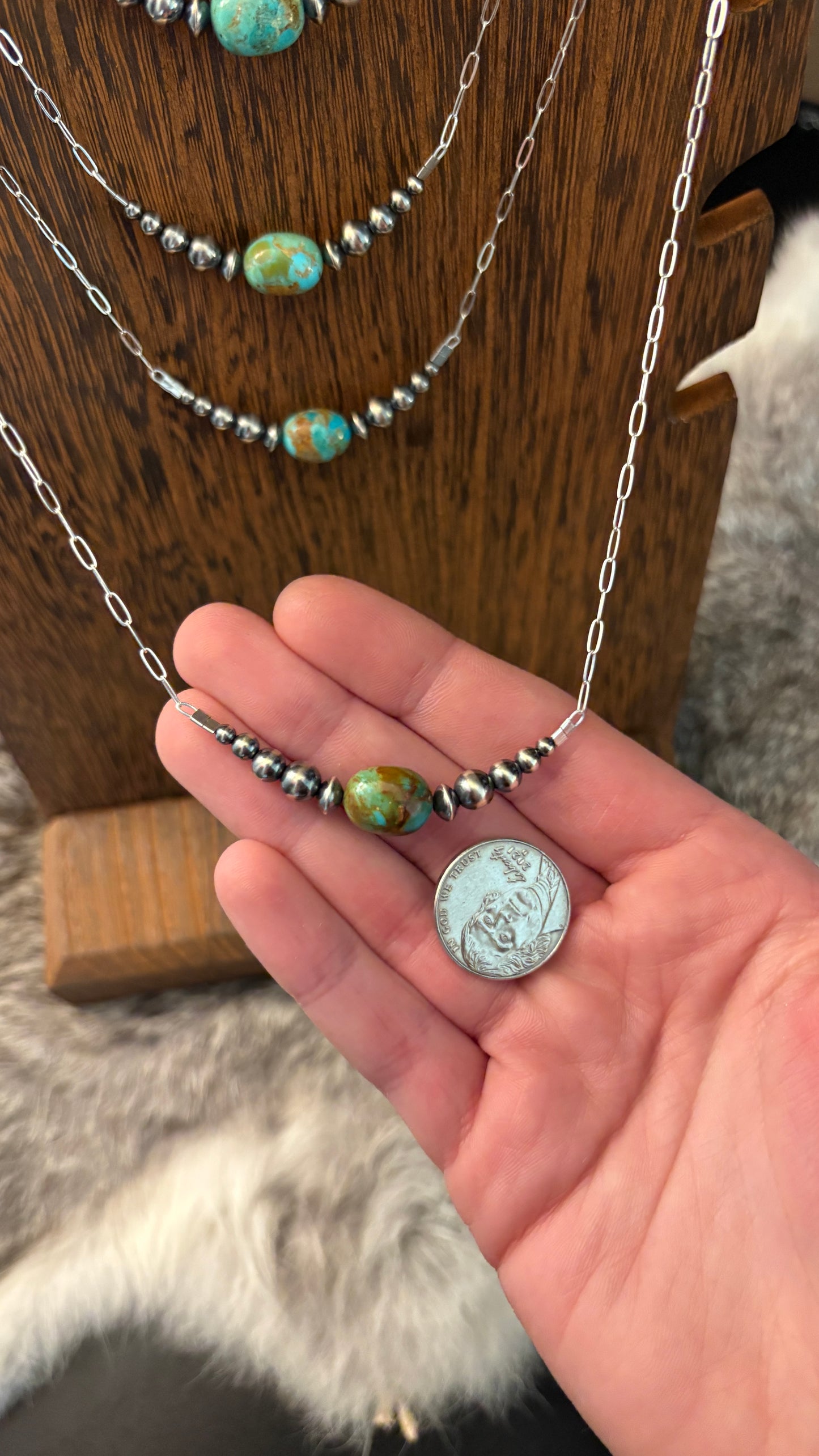 KINGMAN TURQUOISE GRADUATED CHAIN NECKLACE