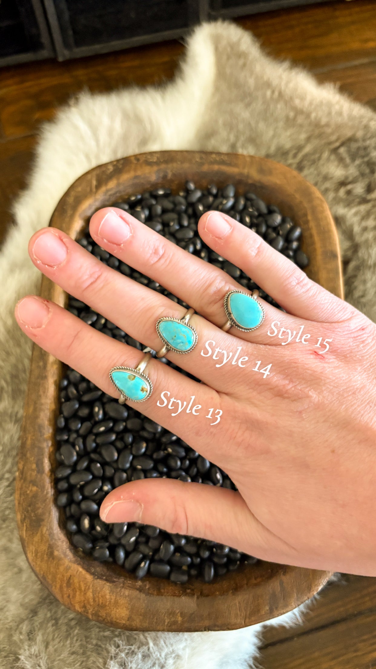 MEDIUM SIZE SINGLE STONE TURQUOISE RING W DECORATIVE BEZEL