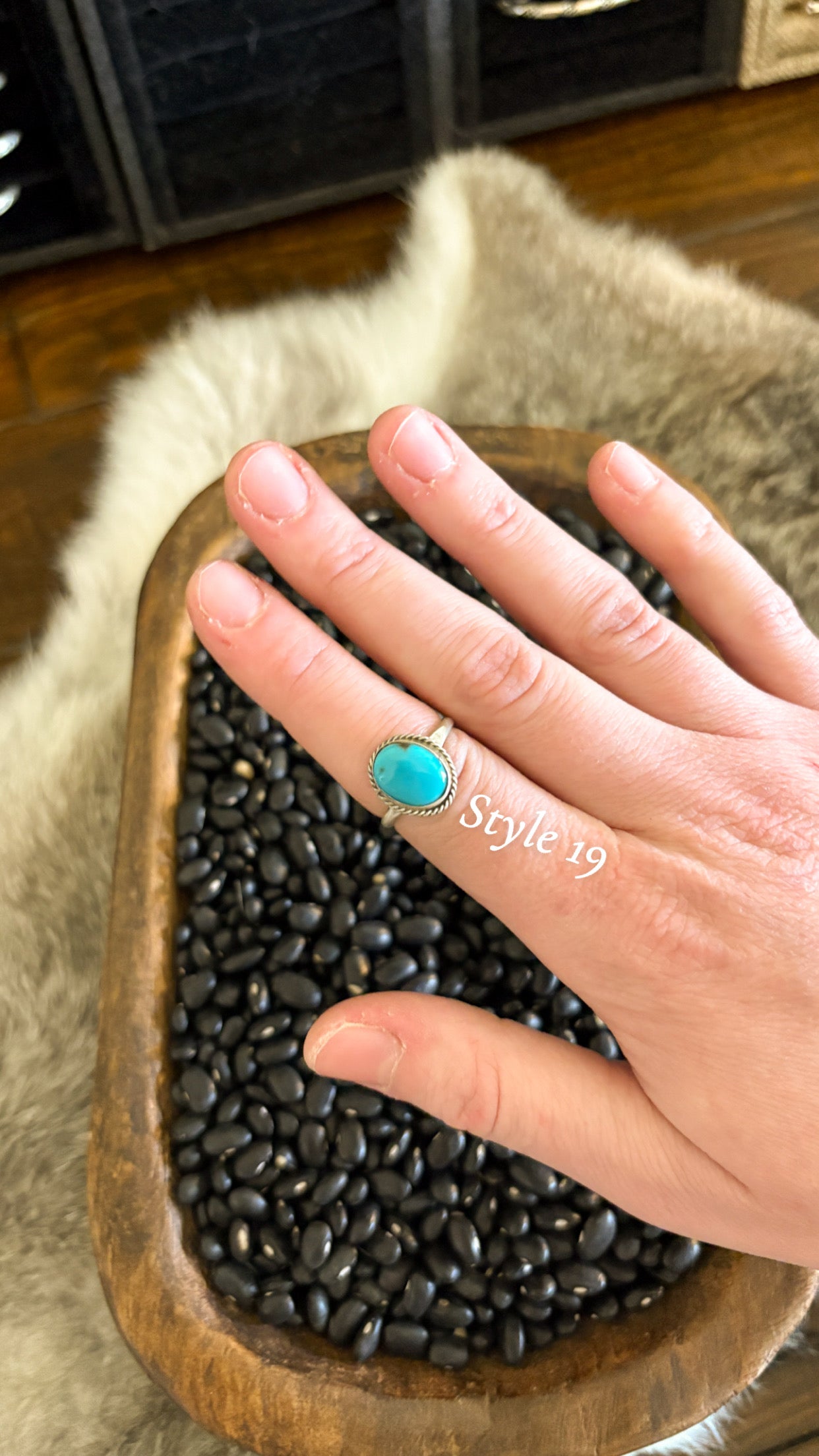 MEDIUM SIZE SINGLE STONE TURQUOISE RING W DECORATIVE BEZEL
