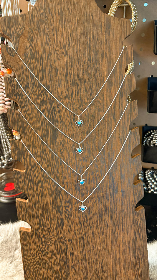 DAINTY ZUNI TURQUOISE HEART NECKLACE