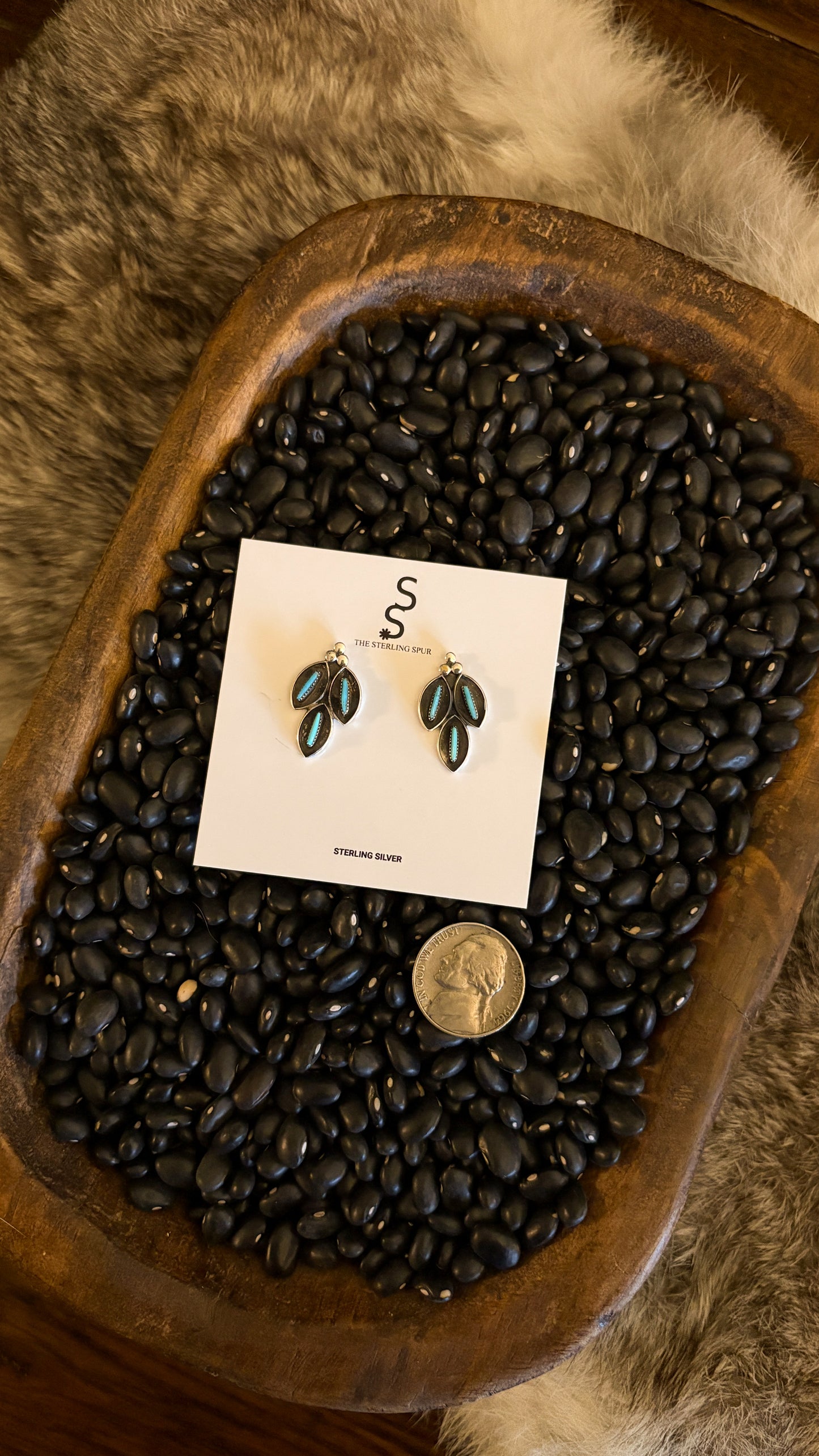 THREE LEAF NEEDLEPOINT TURQUOISE POST EARRINGS