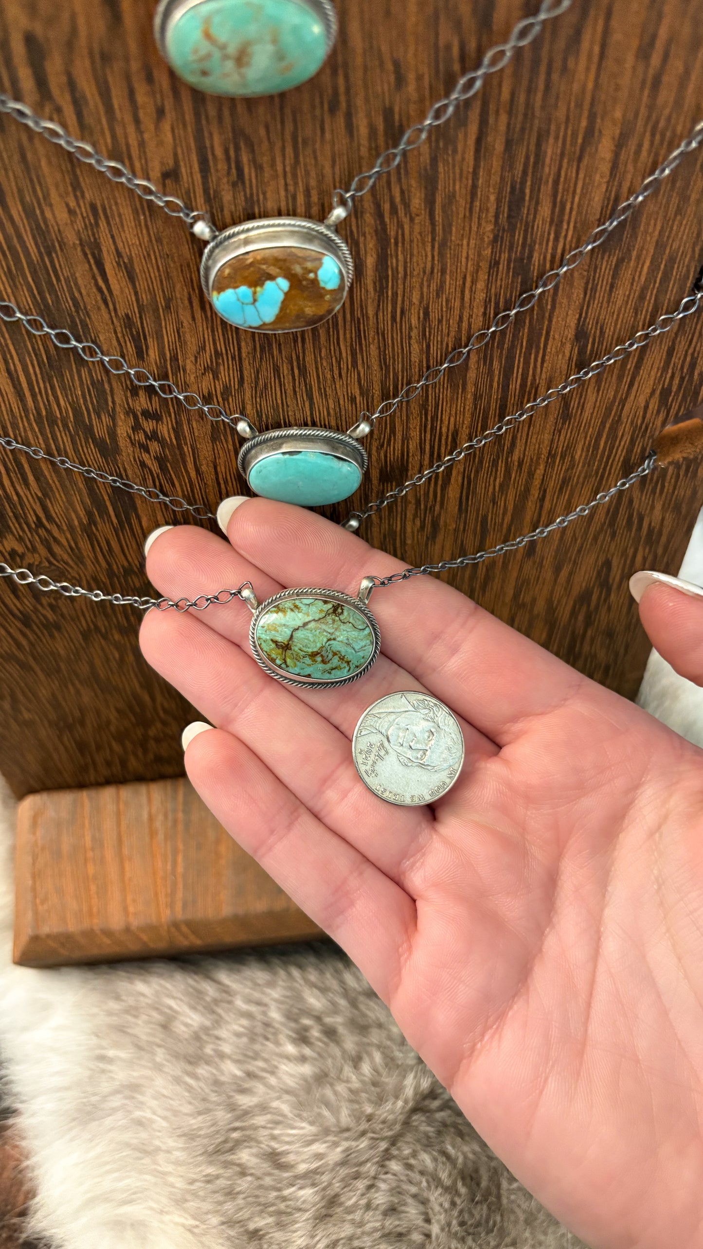 OVAL ROYSTON TURQUOISE NECKLACE BY ANTIONETTE MARTINEZ
