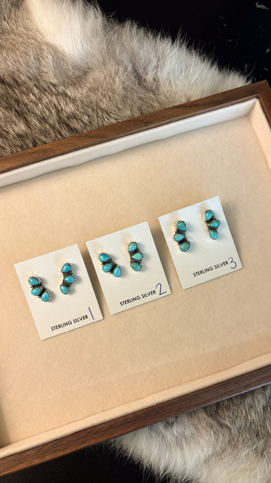 3 STONE TEARDROP SHAPED KINGMAN TURQUOISE STUD EARRINGS