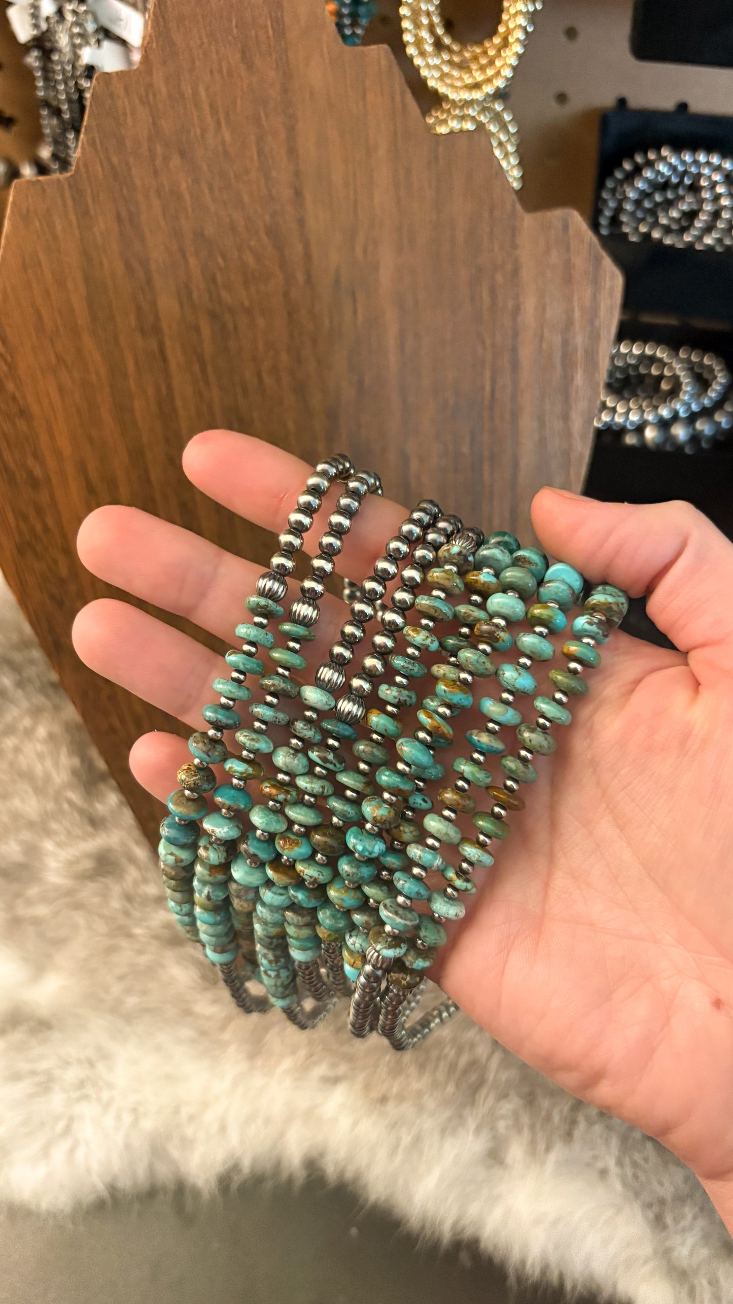 THE LYDIA NECKLACE
