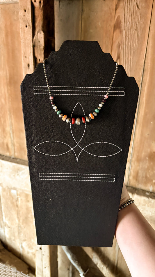 MULTI STONE GRADUATED PEARL CHOKER