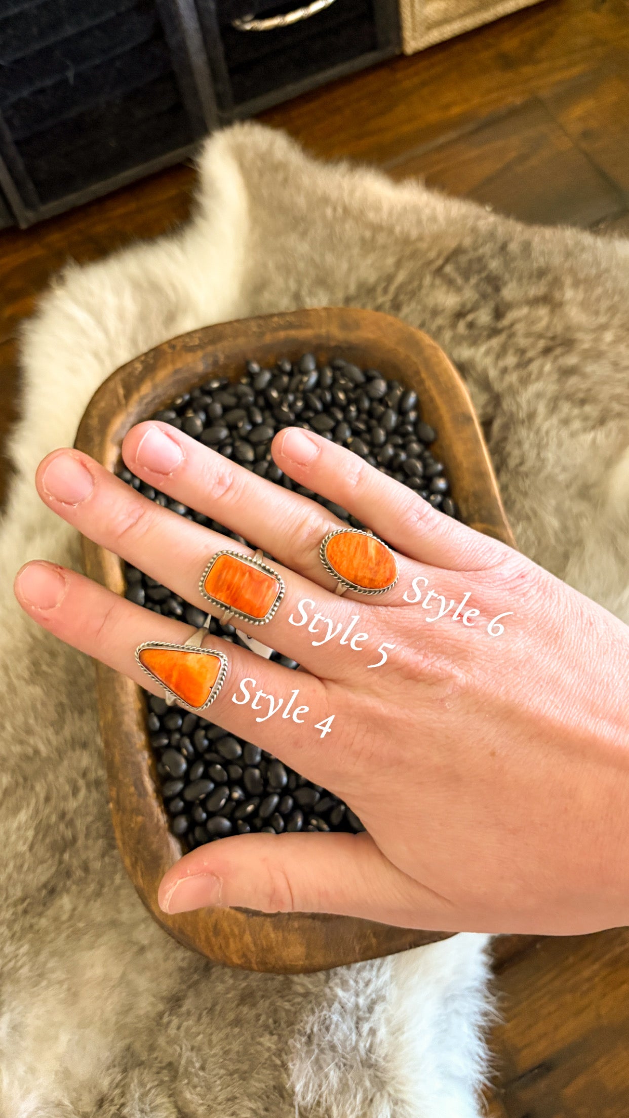 ORANGE SPINY RING