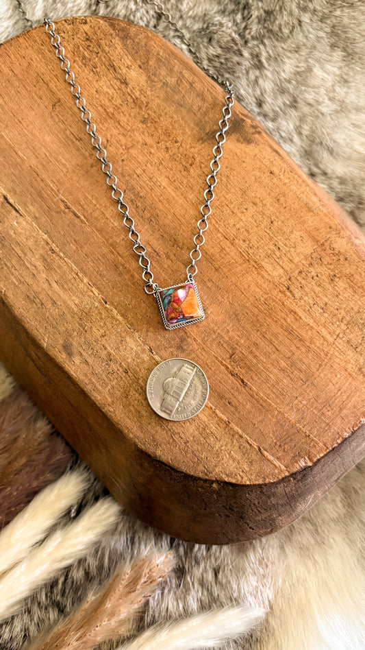 DAHLIA SQUARE NECKLACE