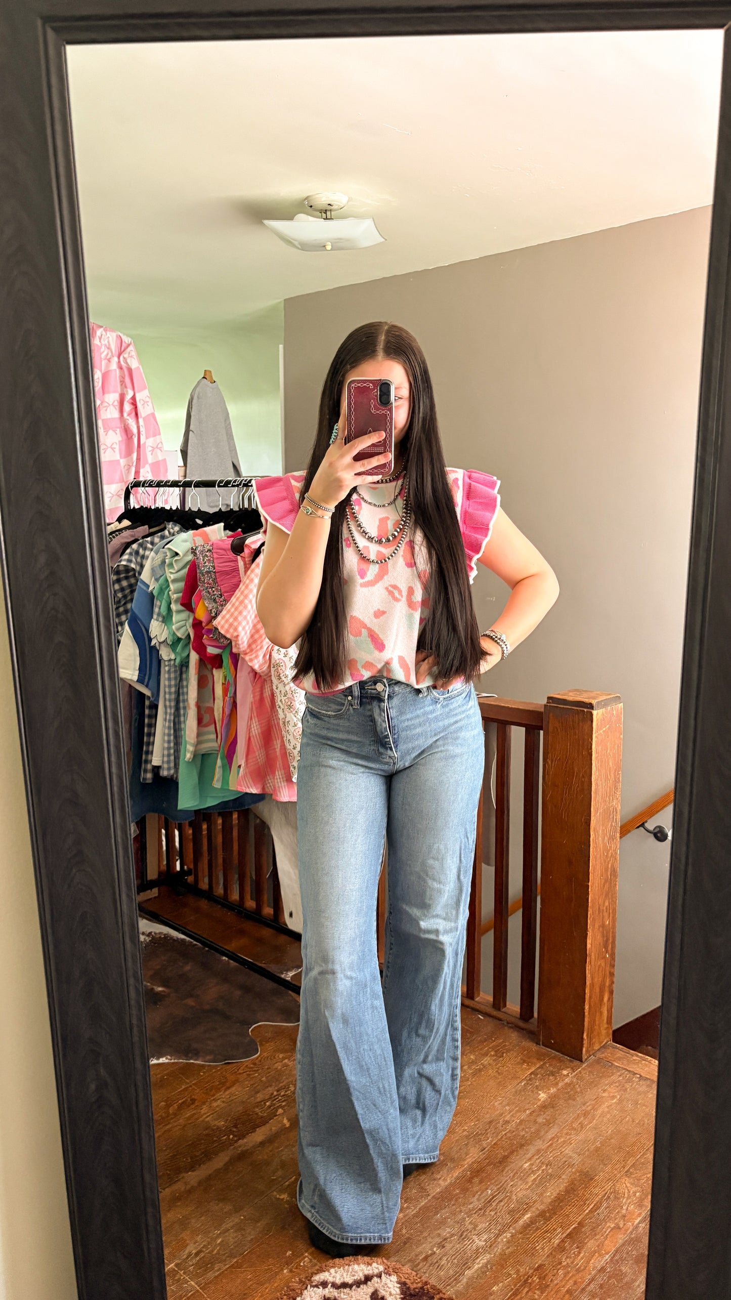 CHEETAH PRINT RUFFLE SWEATER VEST - PINK