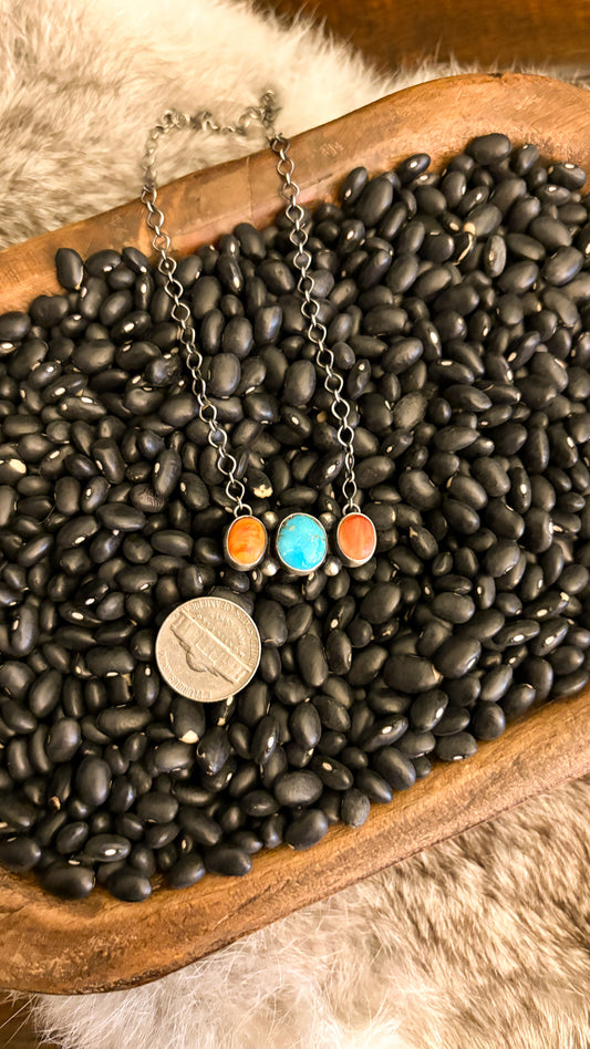 3 STONE MULTI STONE NECKLACE