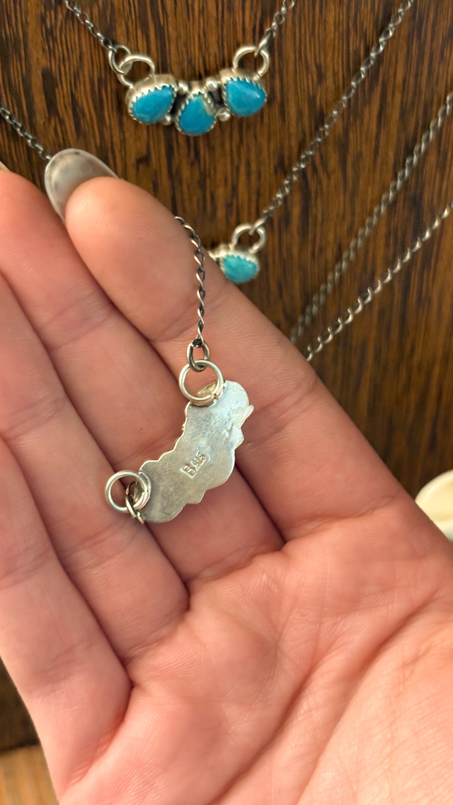 3 STONE KINGMAN TURQUOISE BAR NECKLACE