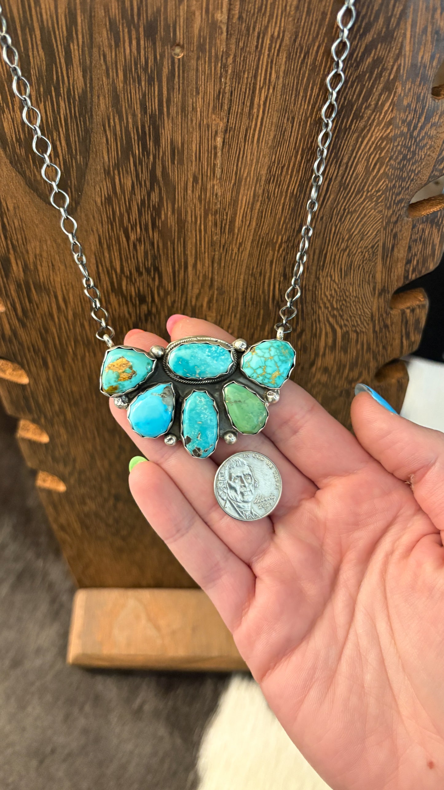 XL TURQUOISE HALF CLUSTER NECKLACE W SCALLOPED BEZELS