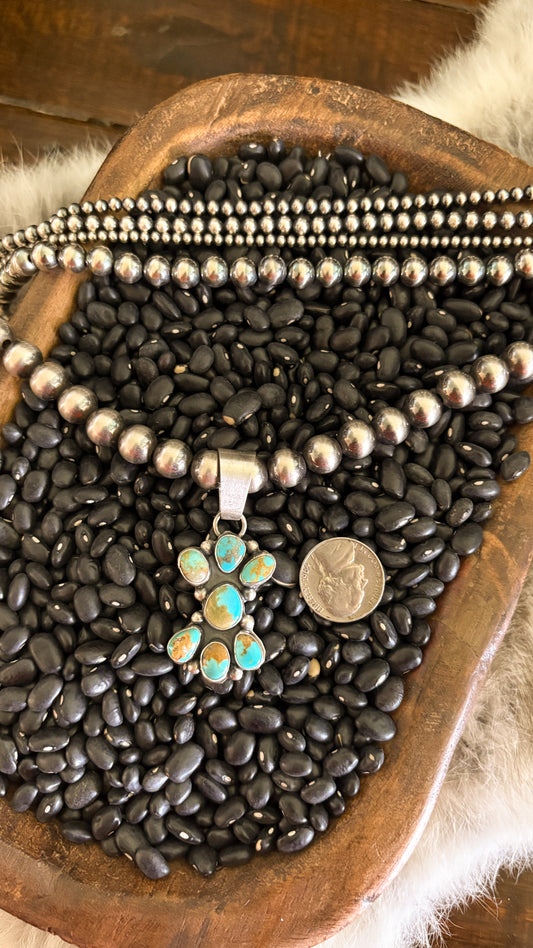 TURQUOISE CLUSTER PENDANT