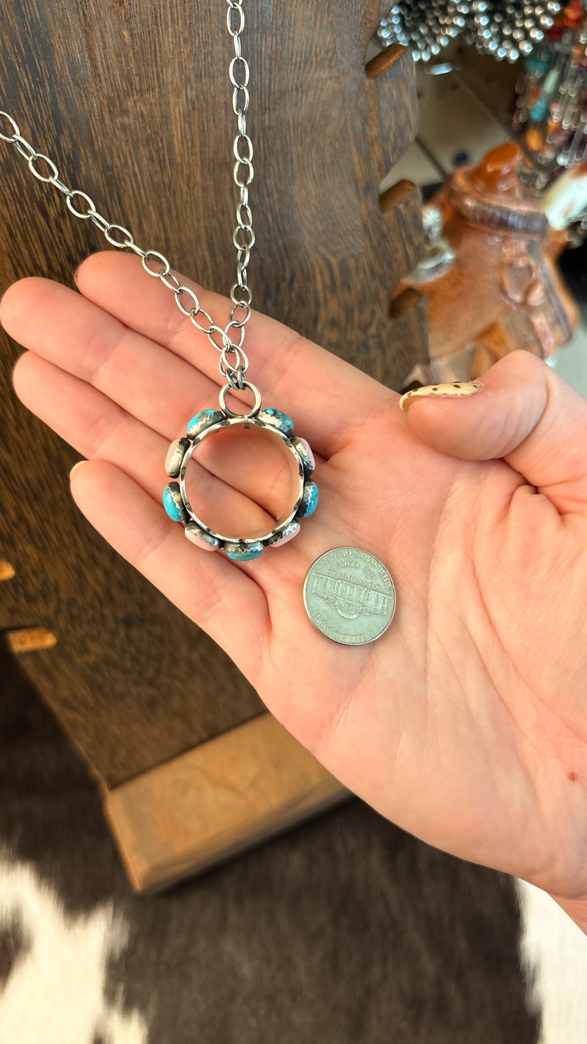 TURQUOISE & PINK CONCH LOOP NECKLACE
