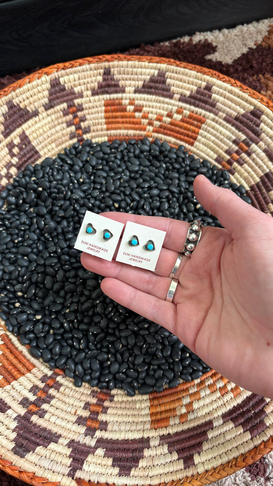 HEART TURQUOISE SHADOWBOX STUDS