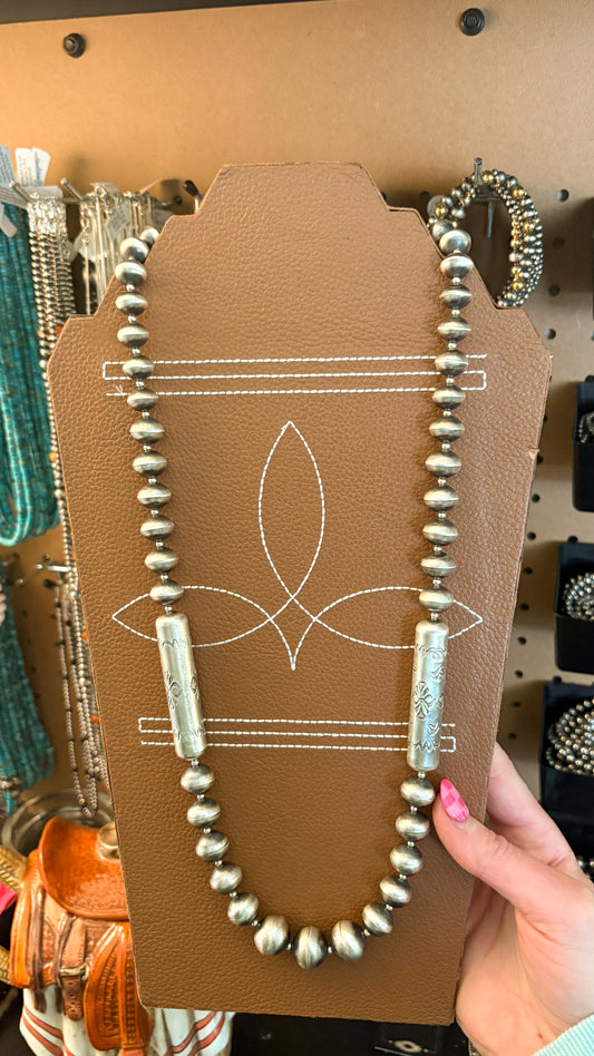 HANDMADE NAVAJO PEARL BARREL BEAD NECKLACE