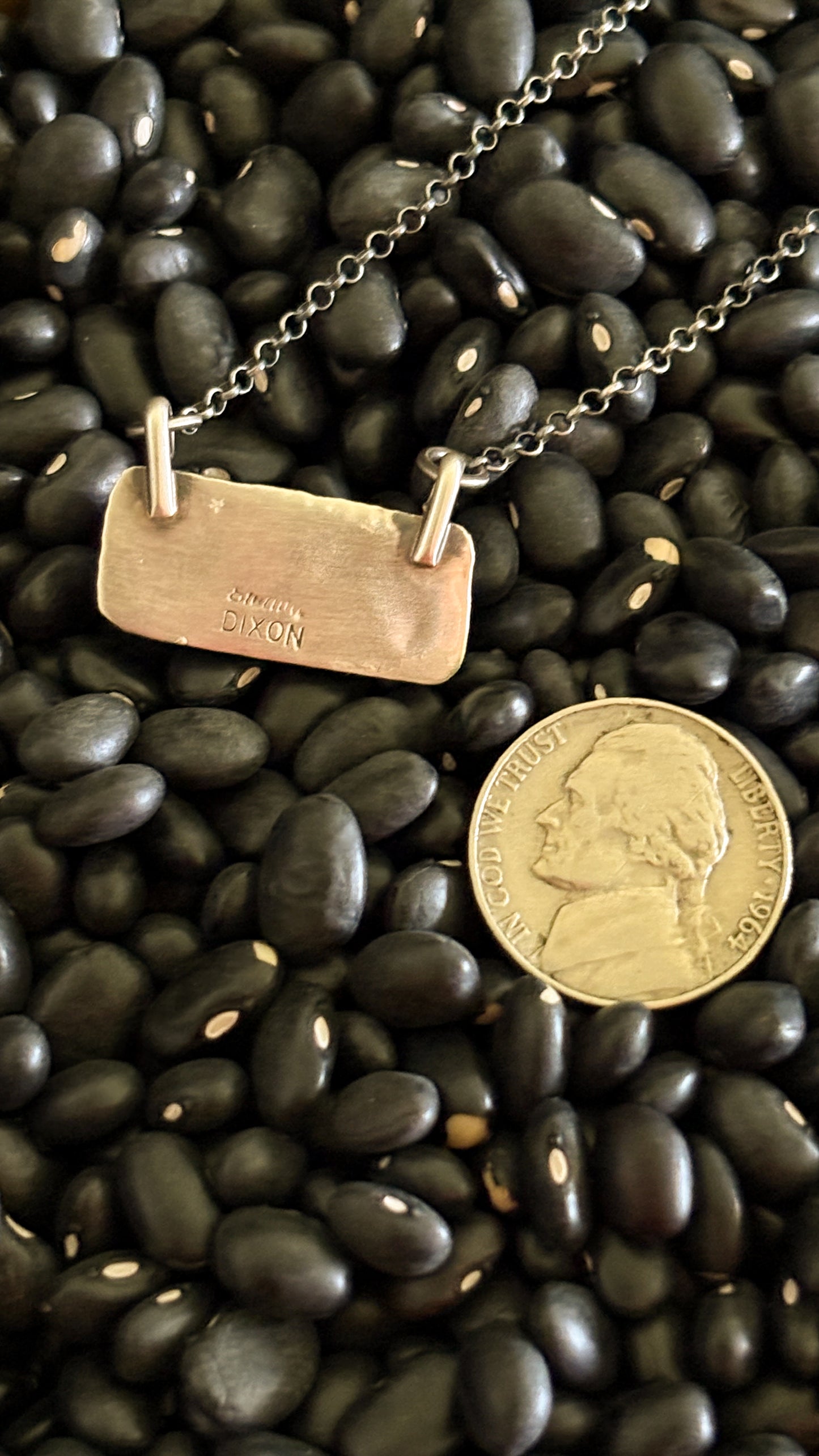 PINK CONCH BAR NECKLACE BY JOHNNY DIXON