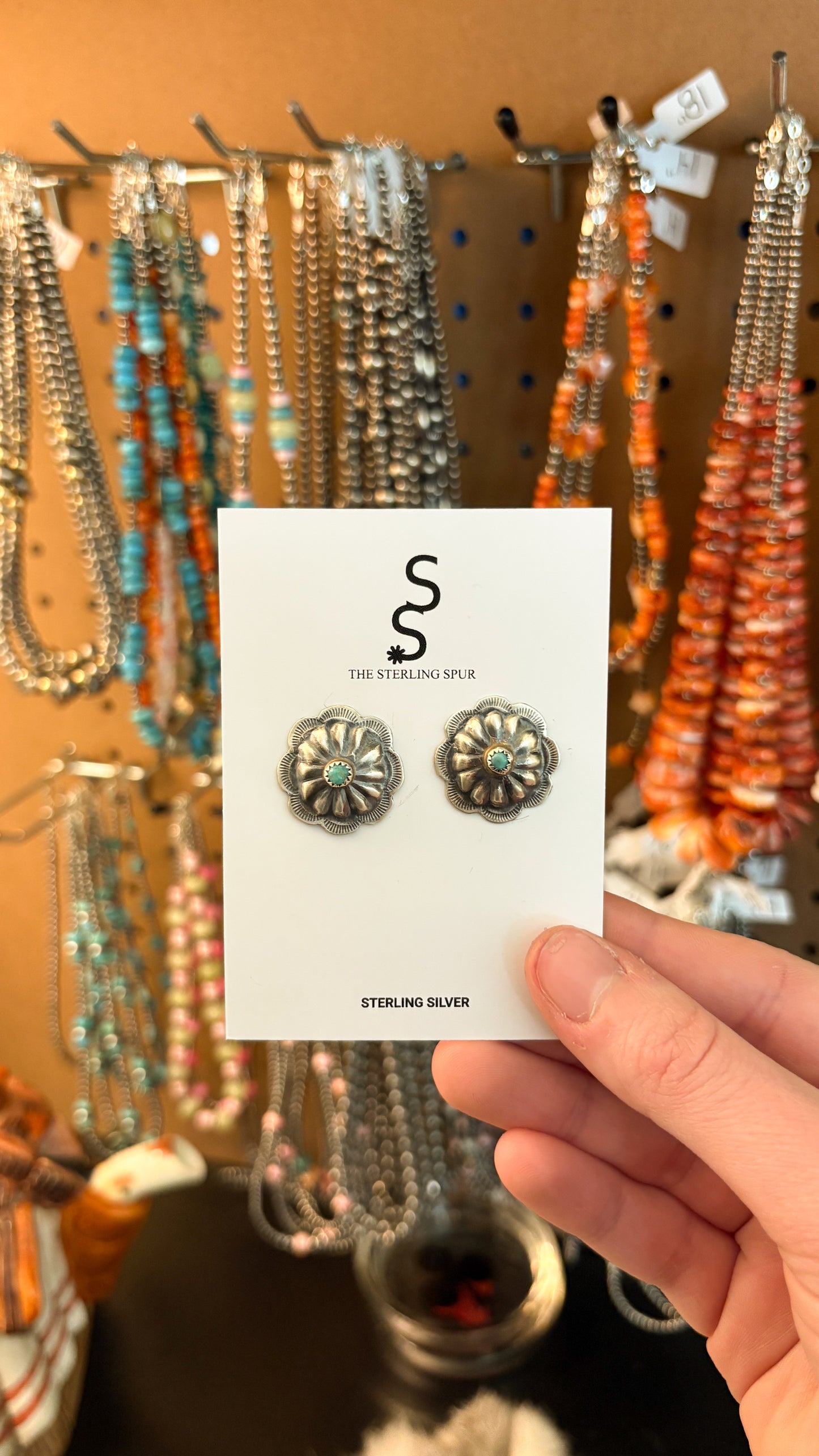 GREEN TURQUOISE CONCHO EARRINGS W SCALLOPED DETAIL