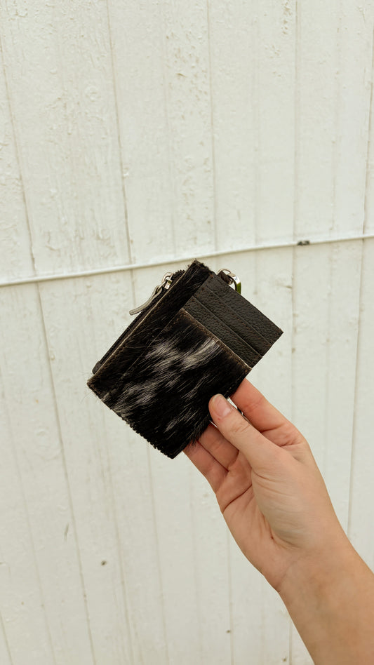 COWHIDE CARDHOLDER
