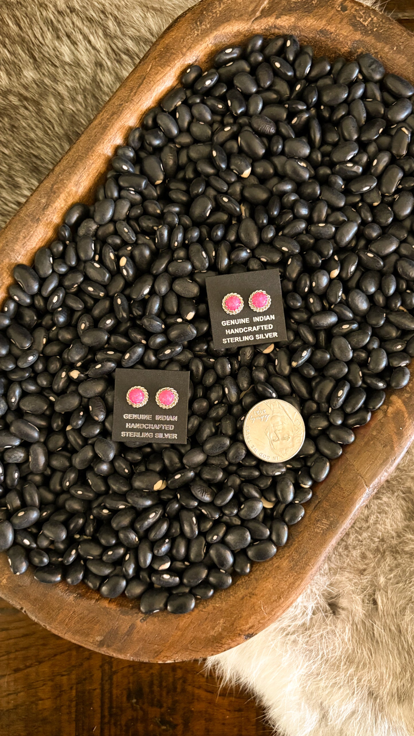 ROUND HOT PINK OPAL STUDS WITH ROPE RETAIL