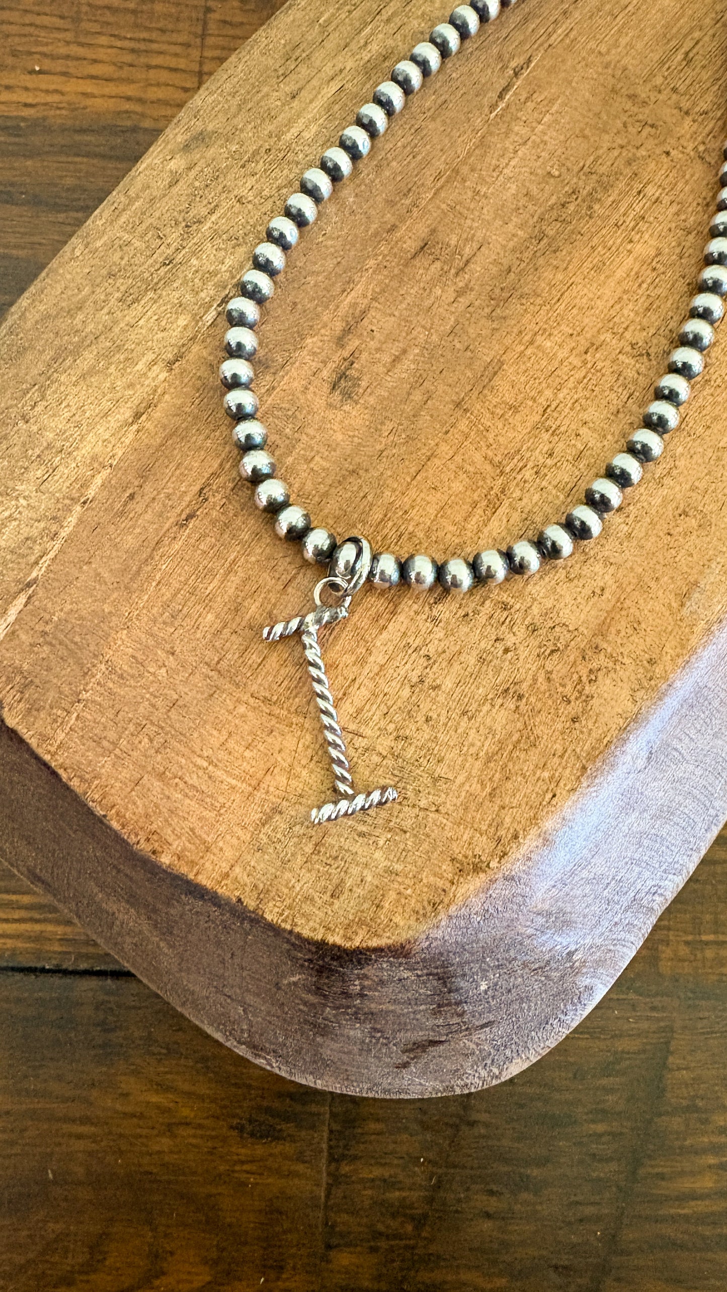 ROPE INITAL PENDANT
