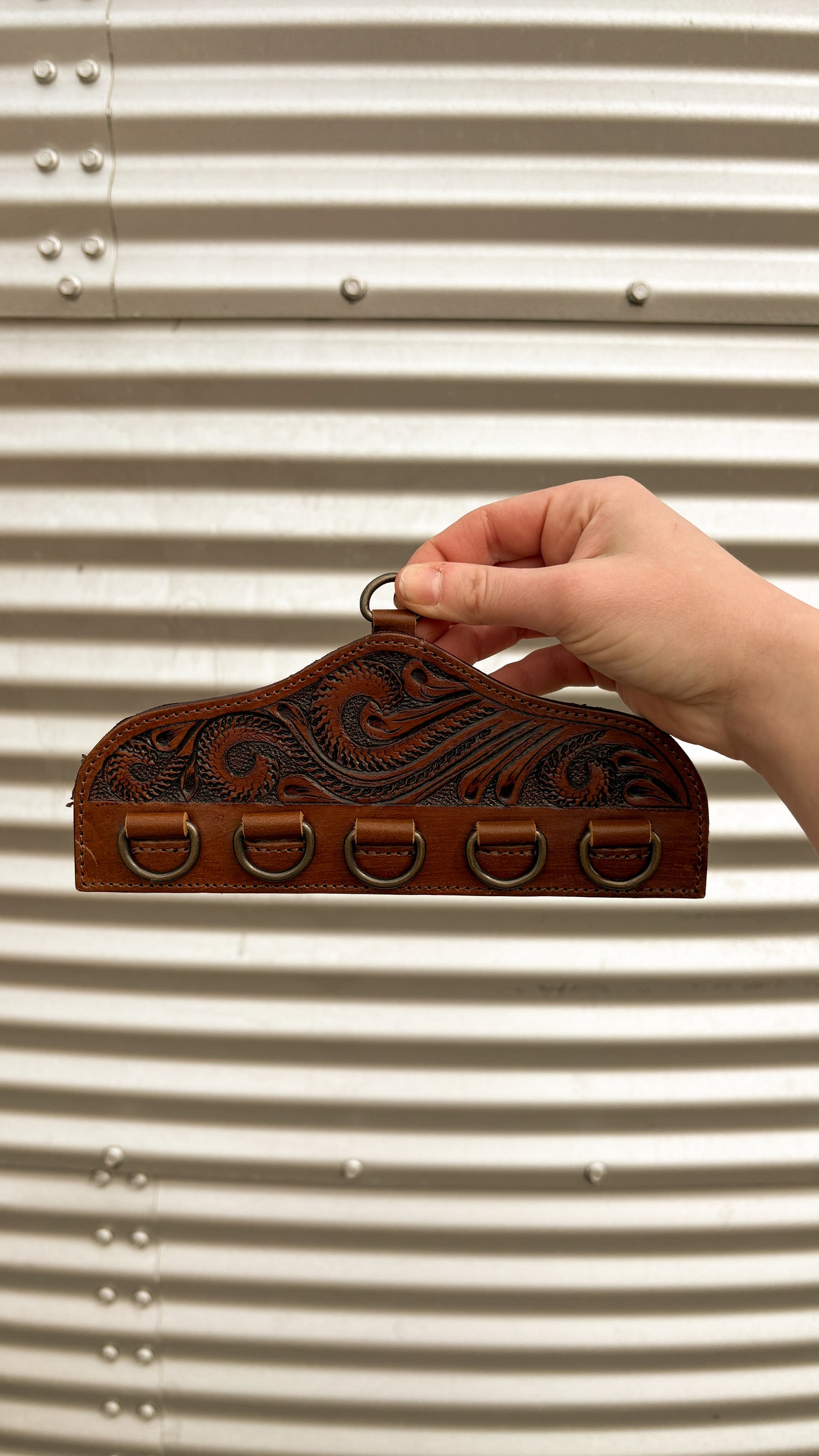 LEATHER TOOLED WILD RAG/TWILLY HOLDER