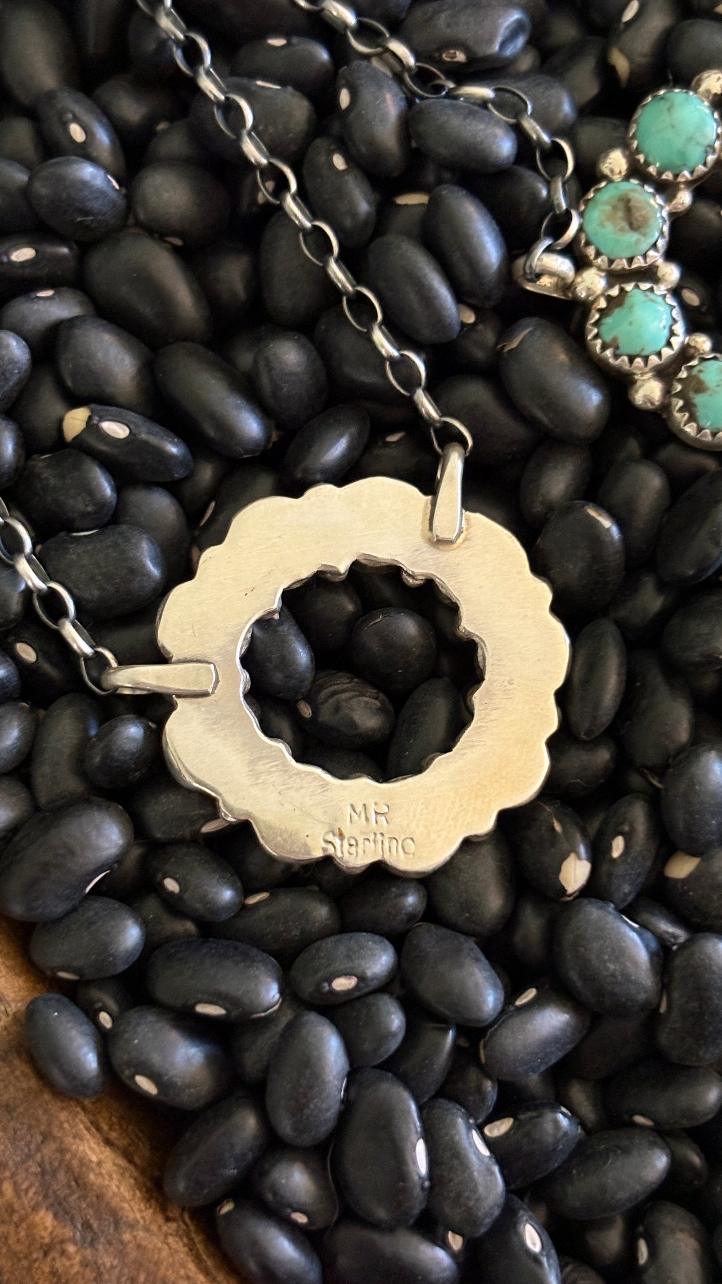 ROUND KINGMAN TURQUOISE NECKLACE BY MAXINE RAMIREZ