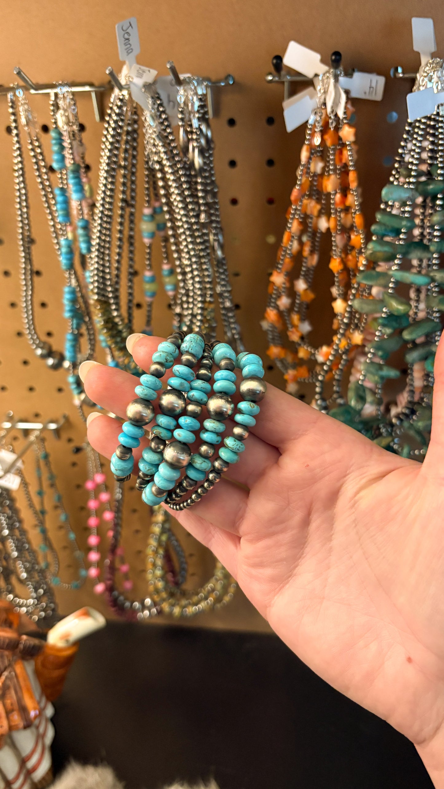3-10MM GRADUATED PEARL TURQUOISE BRACELET