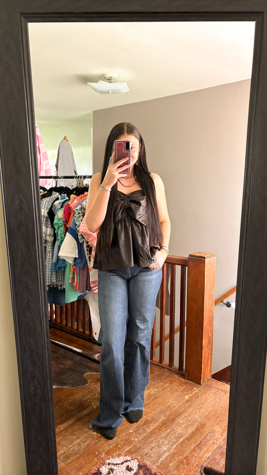 LEATHER BOW TOP