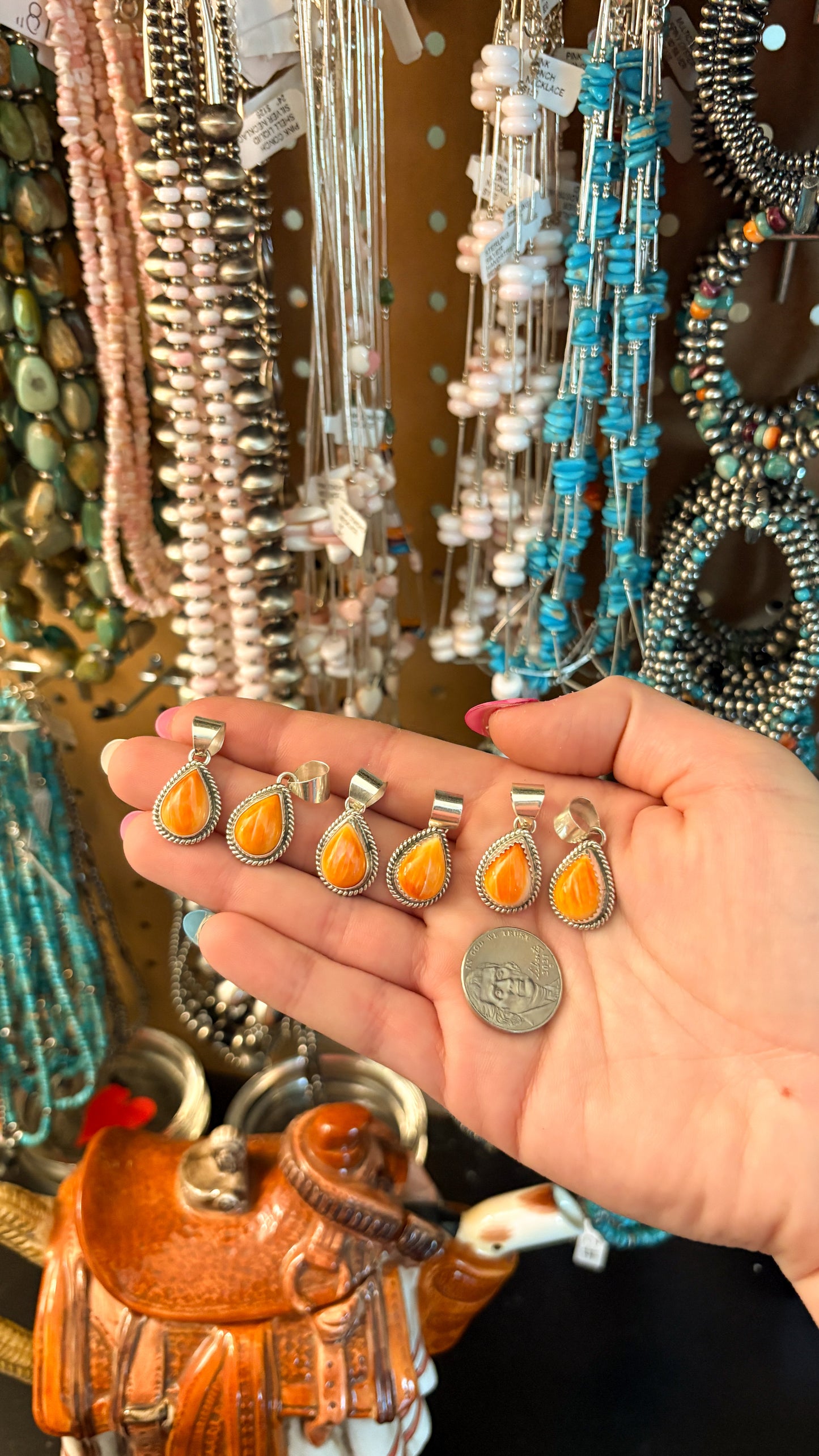 TEARDROP ORANGE SPINY OYSTER PENDANT