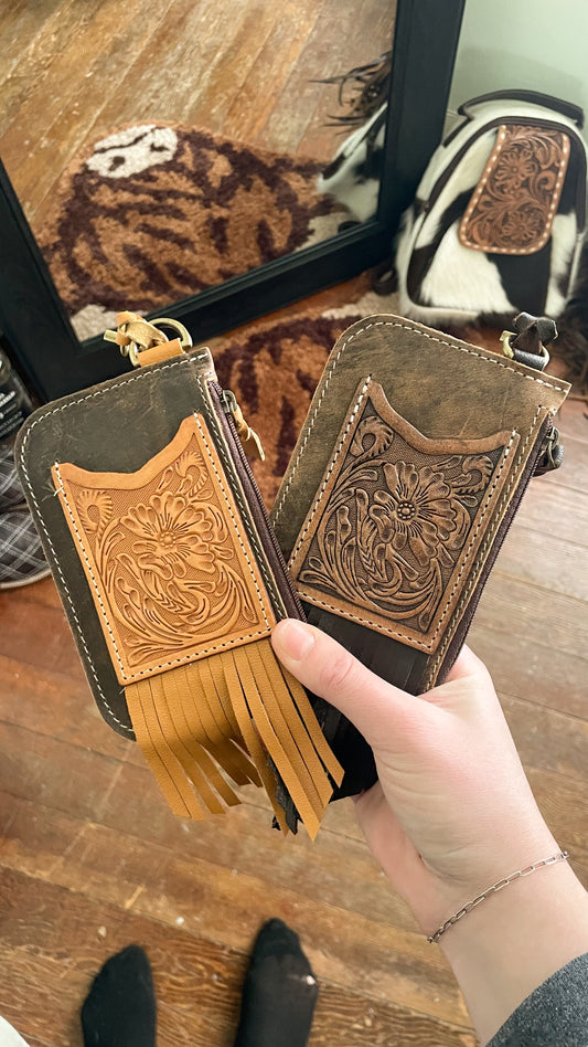 LEATHER FRINGE CARDHOLDER