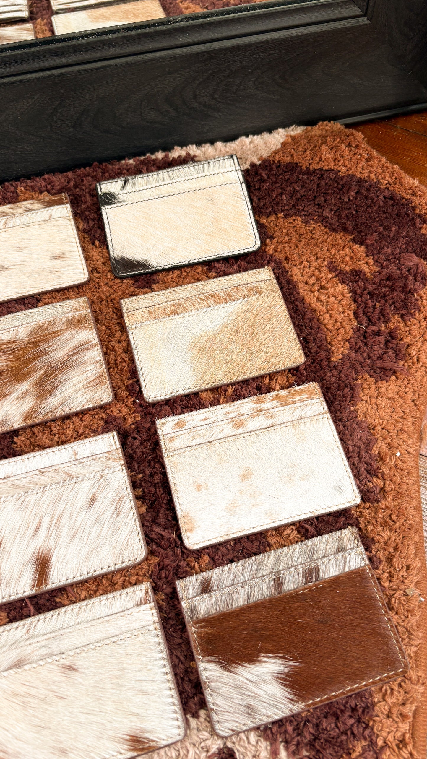 SMALL COWHIDE CARDHOLDER