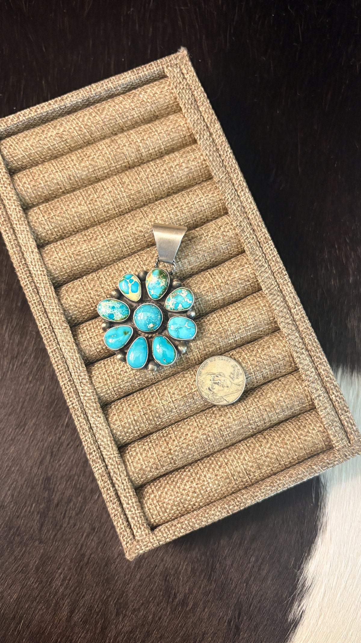 ROUND SONORAN TURQUOISE CLUSTER PENDANT BY VICKY HICKS