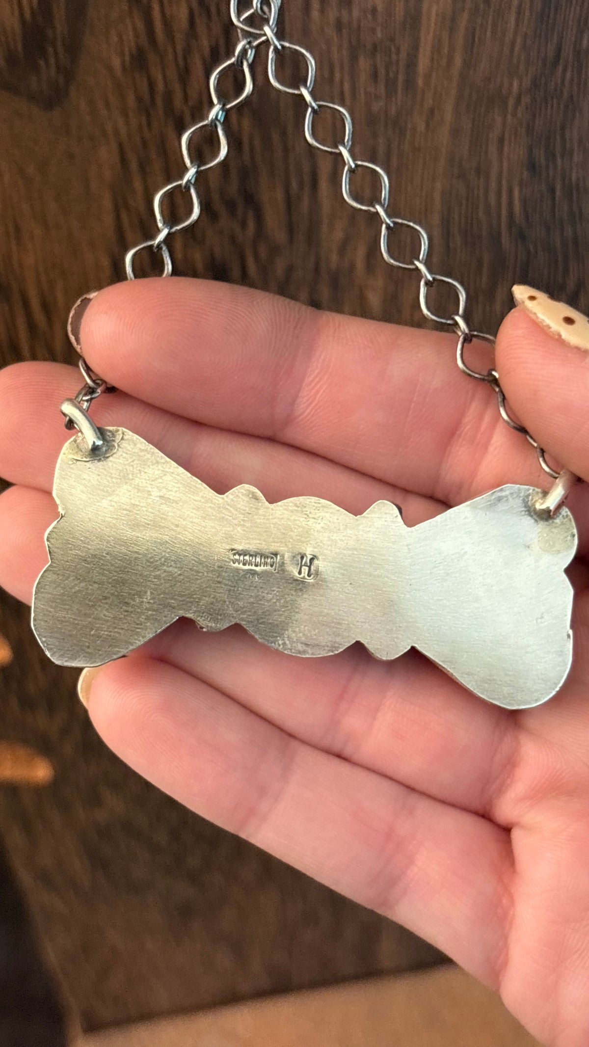 SPINY OYSTER BUTTERFLY NECKLACE