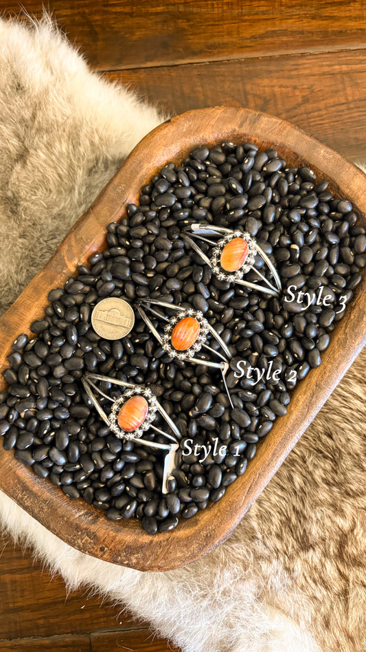 ORANGE SPINY OYSTER CUFF W/ STAR SHOT DETAIL