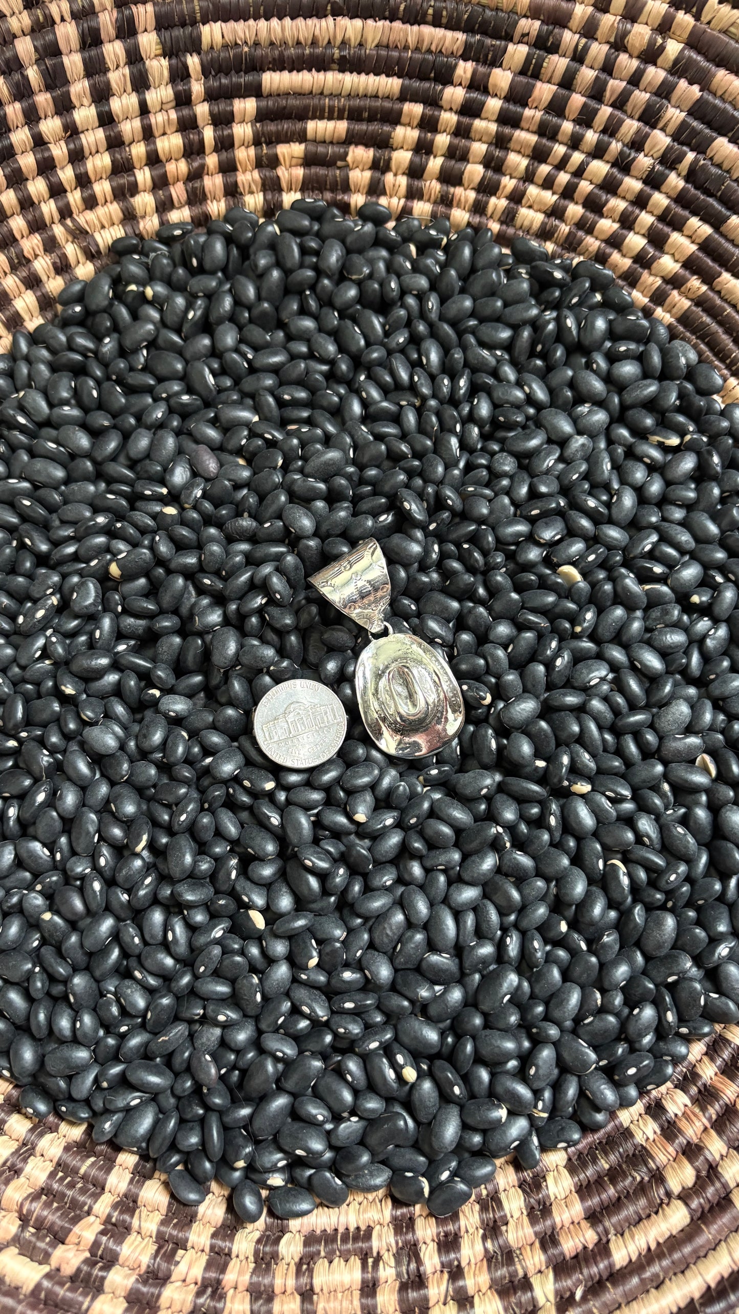 PLAIN SILVER COWBOY HAT PENDANT