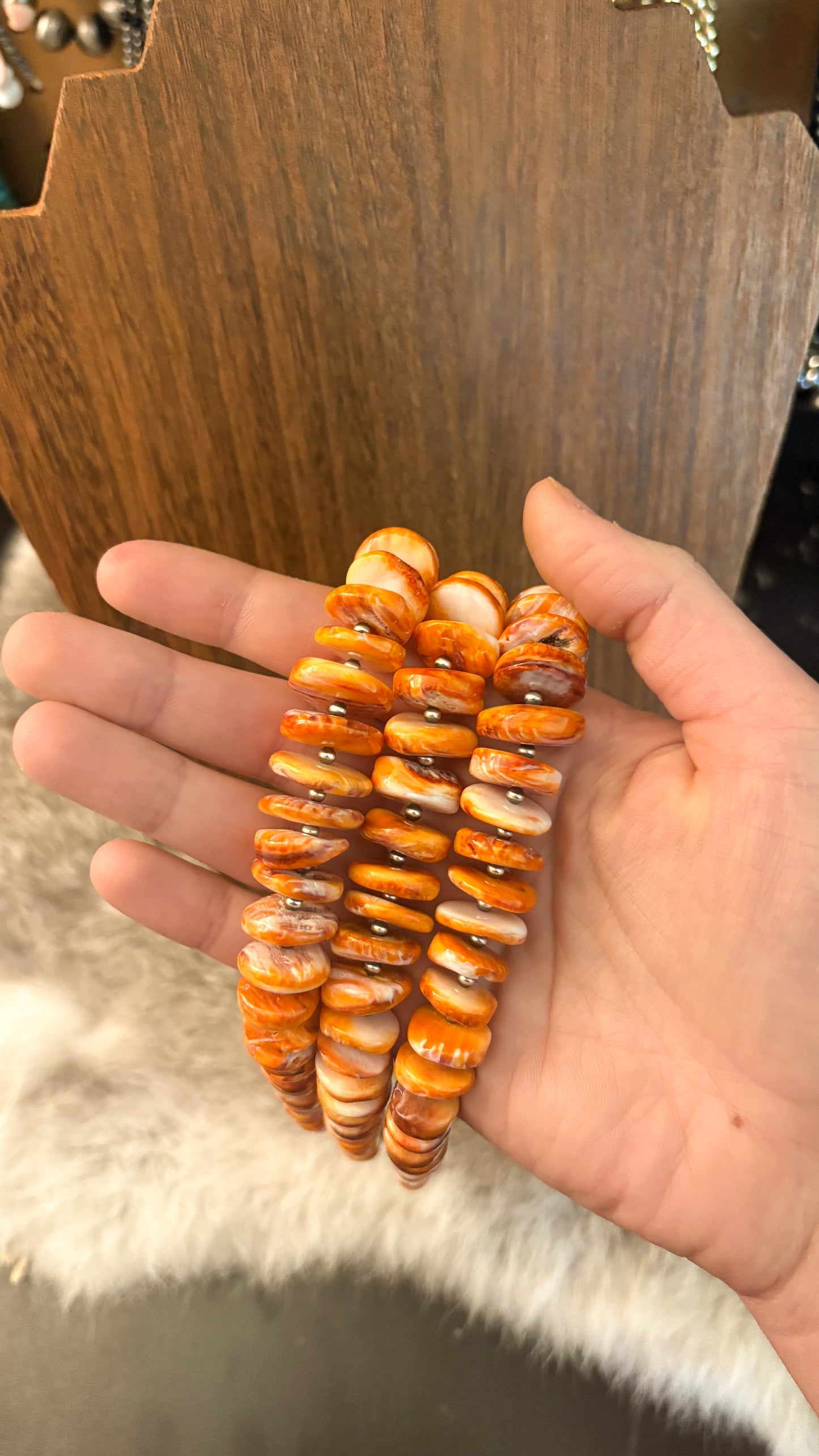 THE MILEY NECKLACE