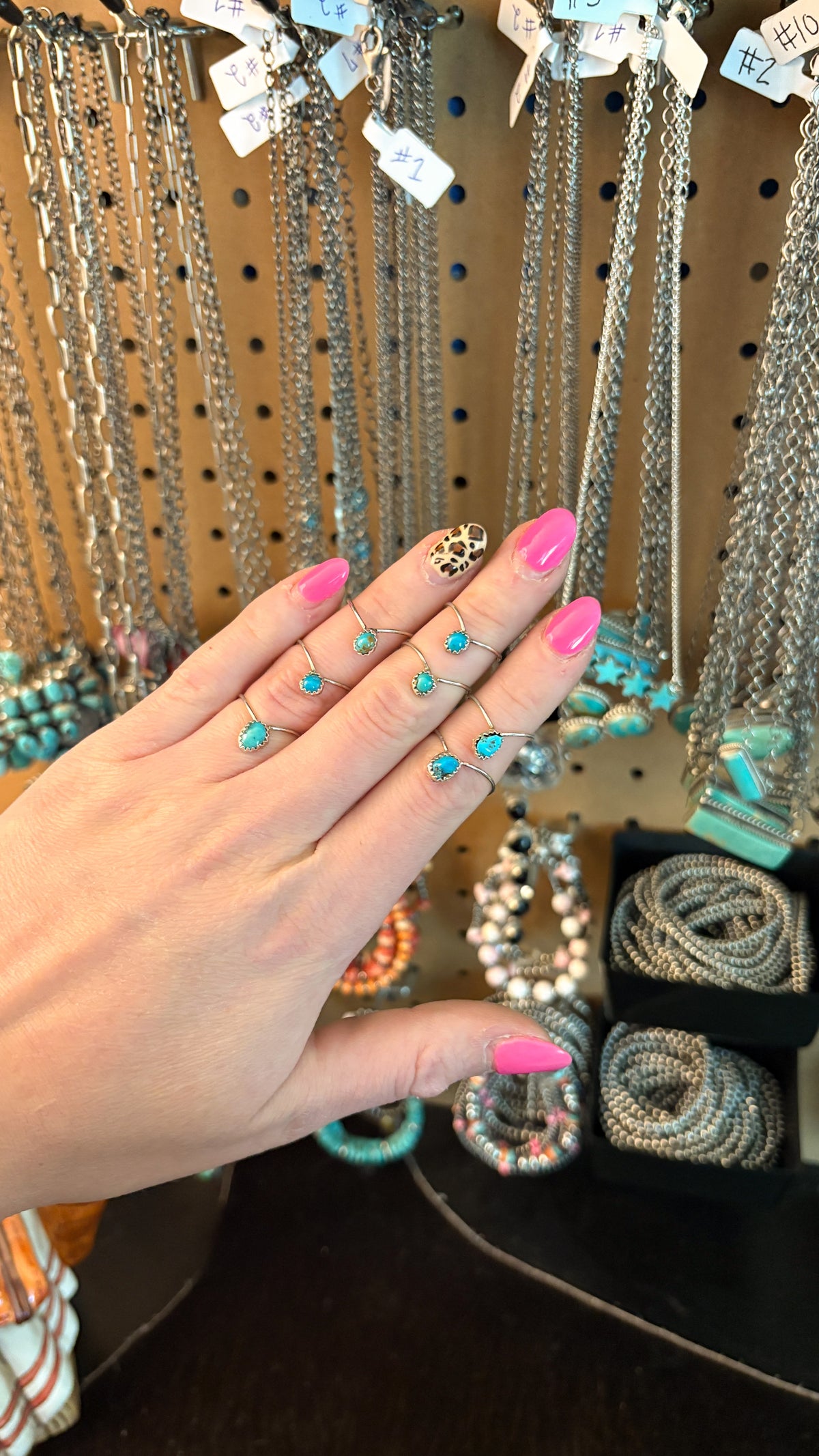 OVAL STONE TURQUOISE STACKER RING