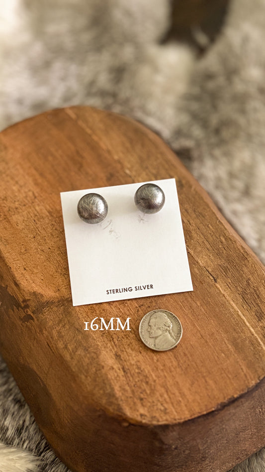 16MM STERLING SILVER PEARL STUDS